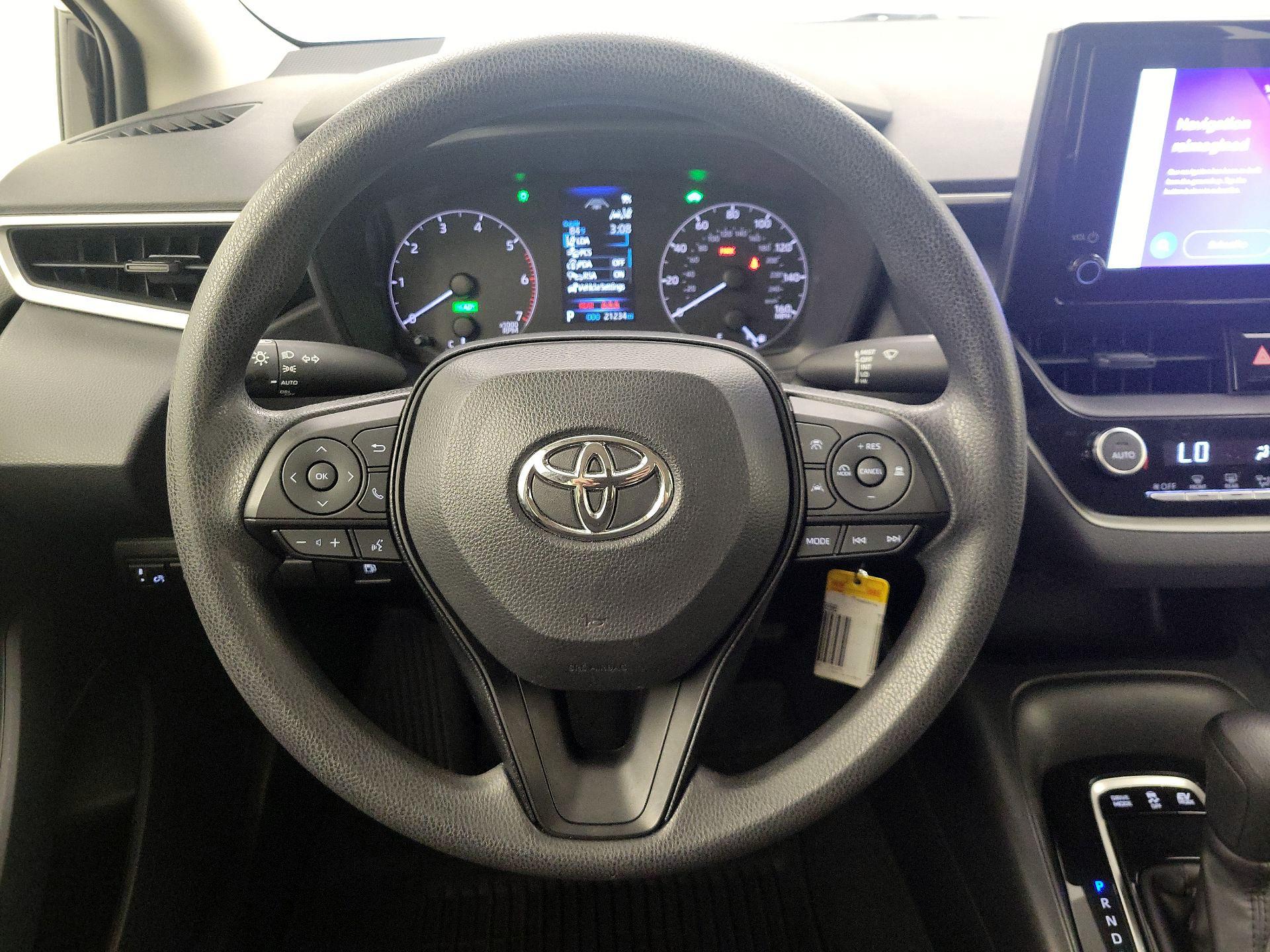 Thumbnail: 2024 Toyota Corolla - 10