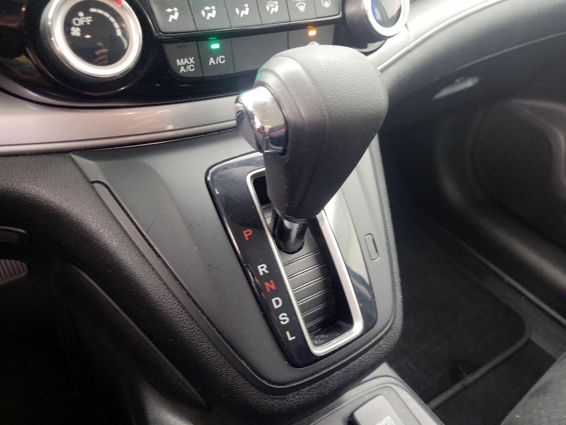 Thumbnail: 2015 Honda CR-V - 17
