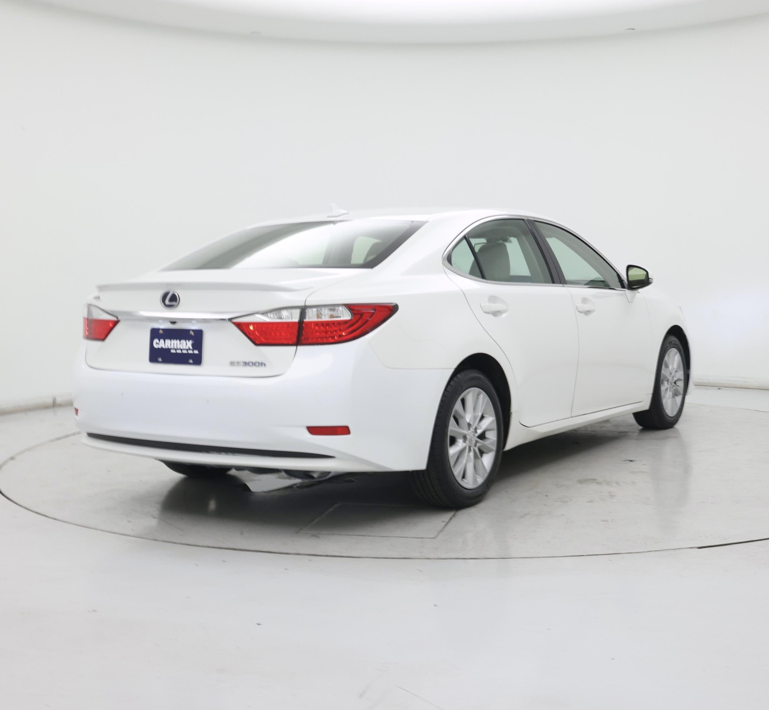 Thumbnail: 2014 Lexus ES - 8