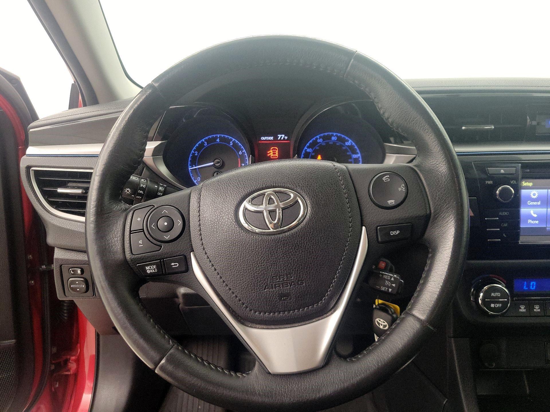 Thumbnail: 2016 Toyota Corolla - 10