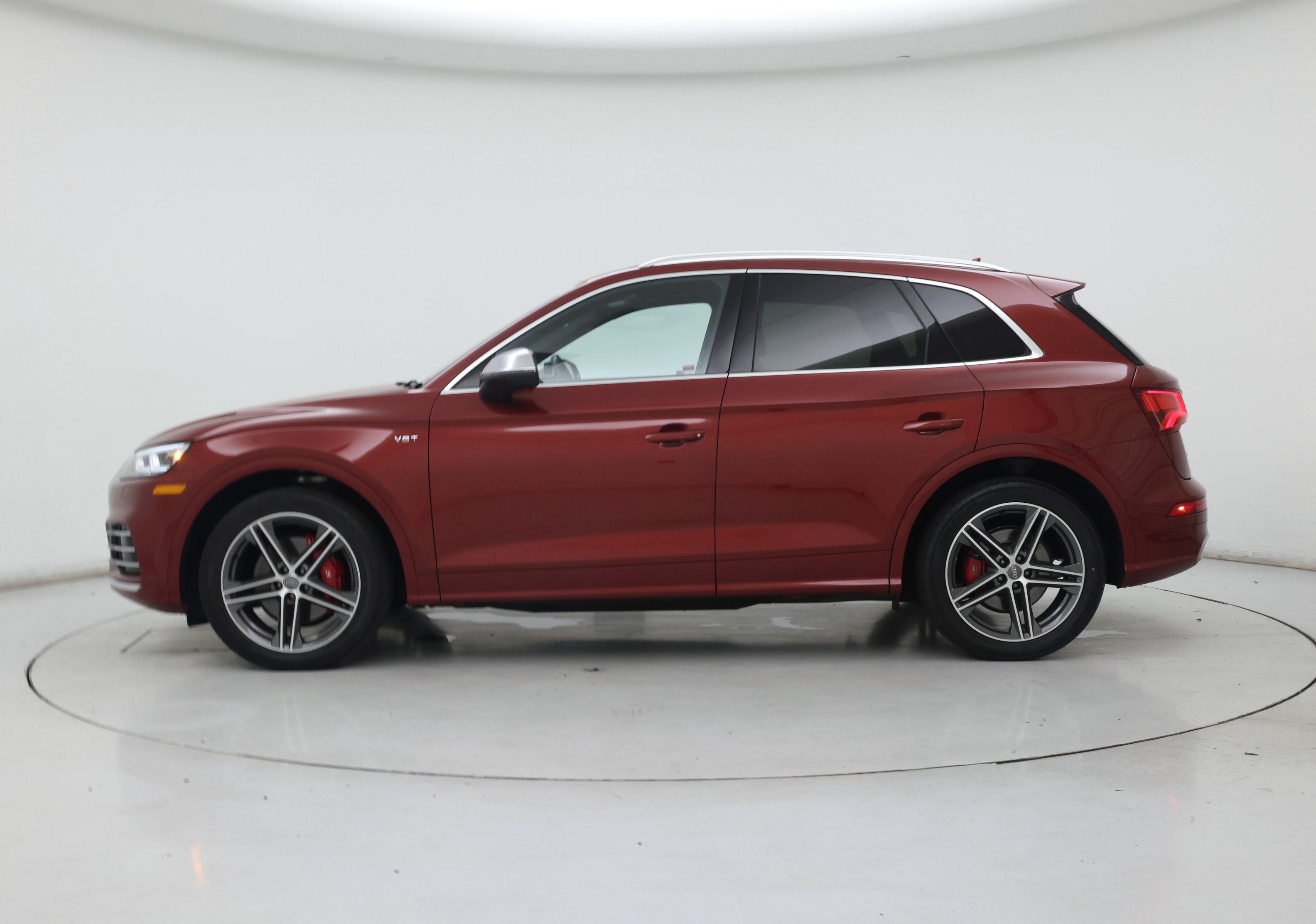 Thumbnail: 2018 Audi SQ5 - 3