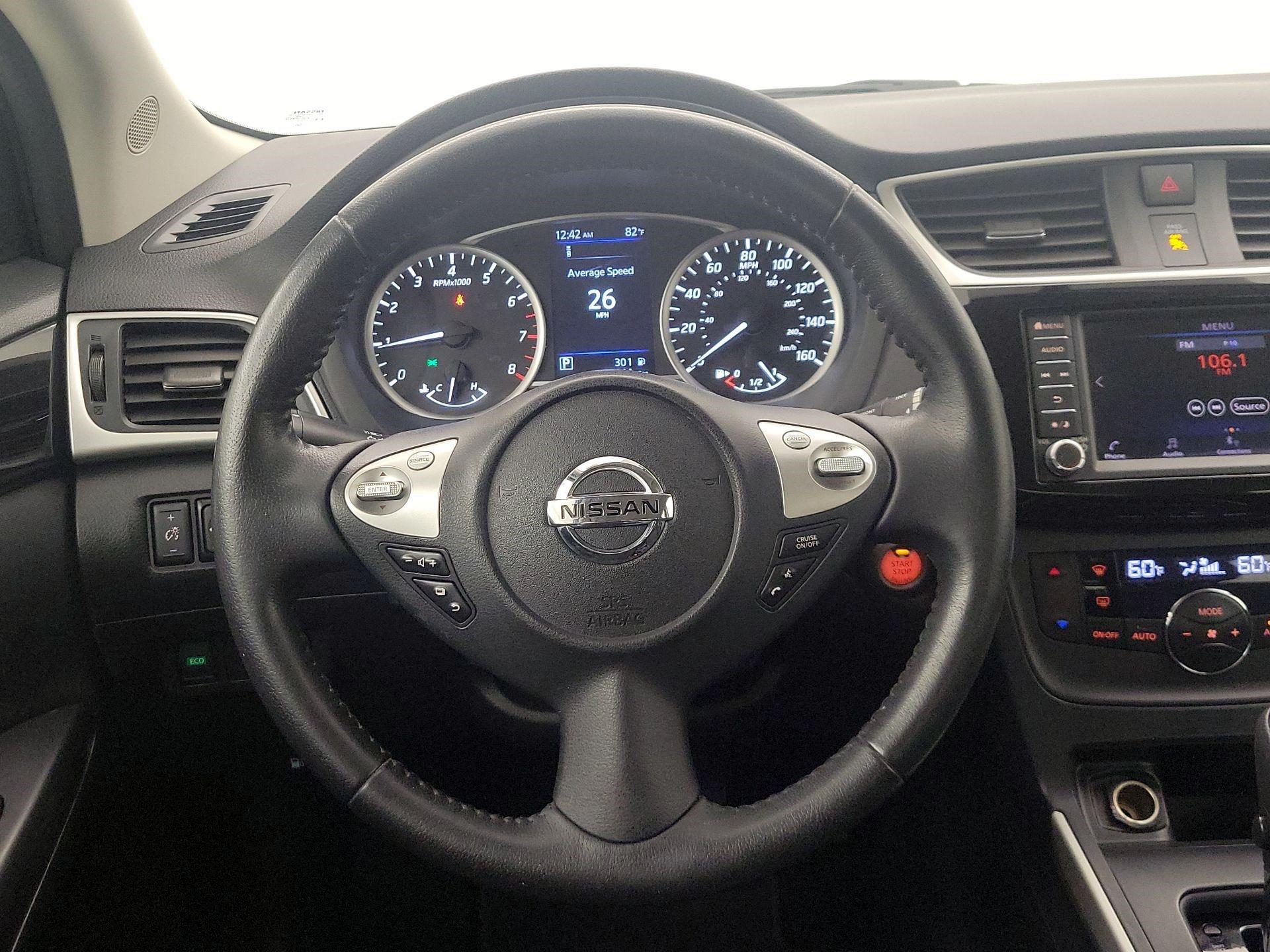 Thumbnail: 2019 Nissan Sentra - 10