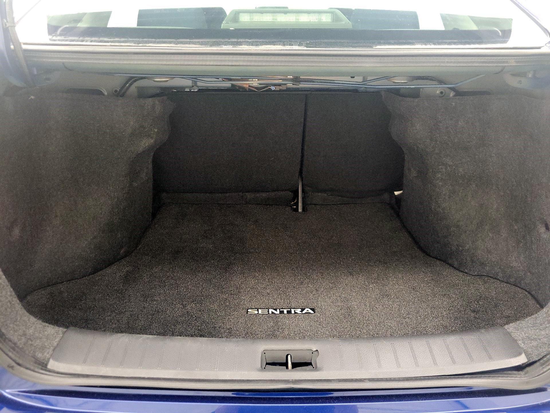 Thumbnail: 2019 Nissan Sentra - 20