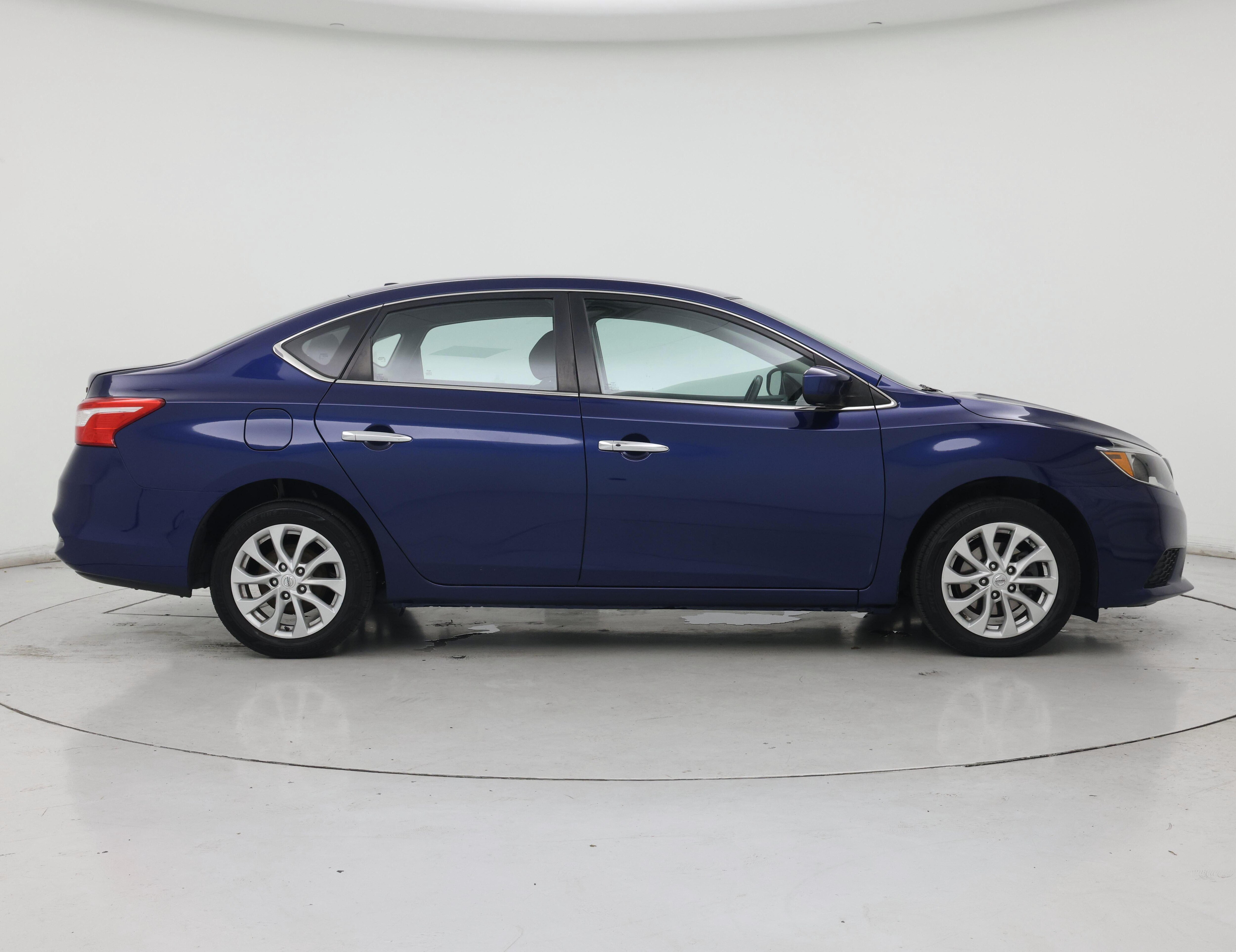 Thumbnail: 2019 Nissan Sentra - 7