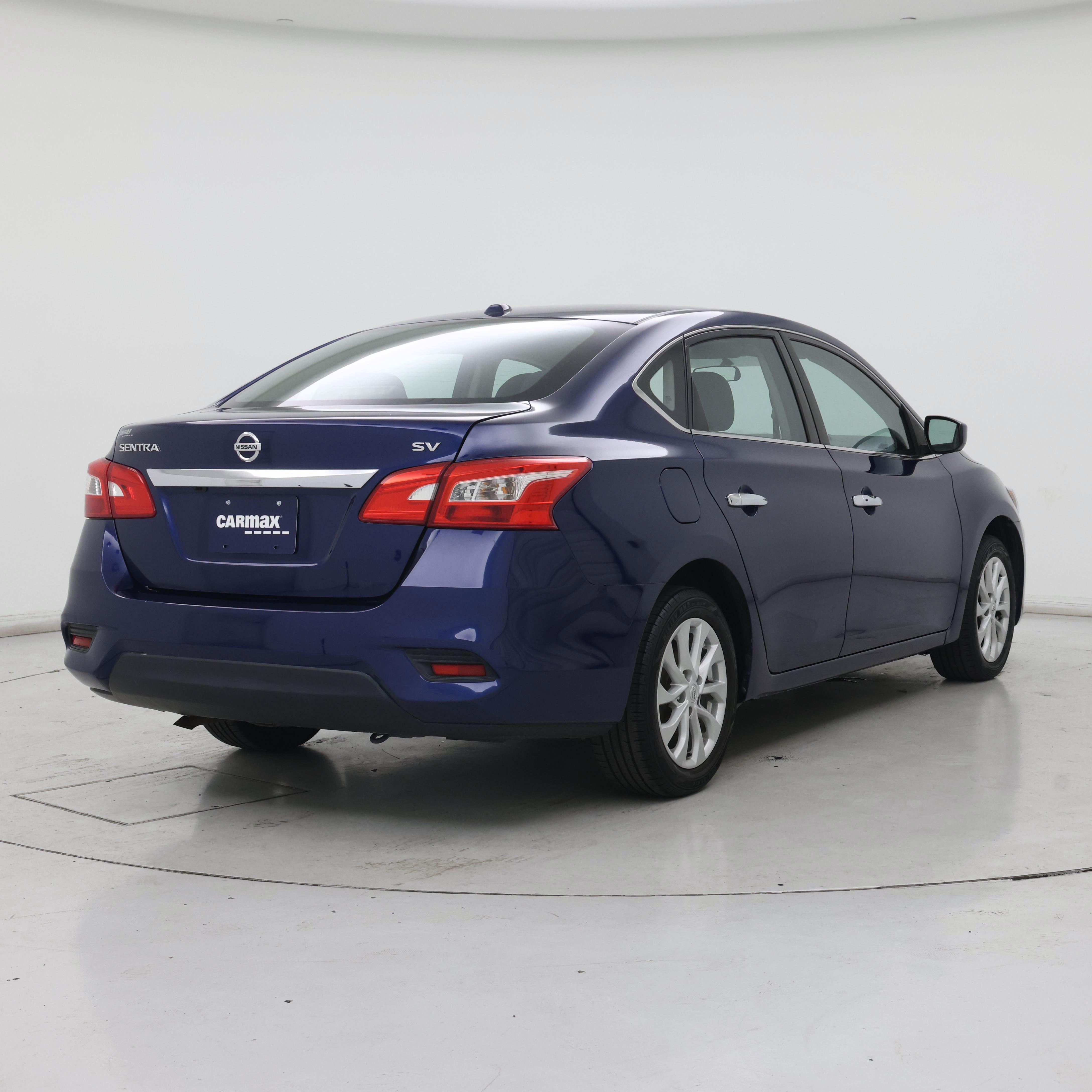 Thumbnail: 2019 Nissan Sentra - 8