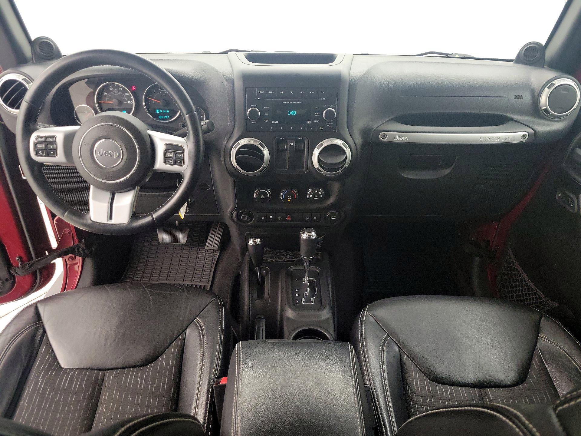 Thumbnail: 2013 Jeep Wrangler - 9