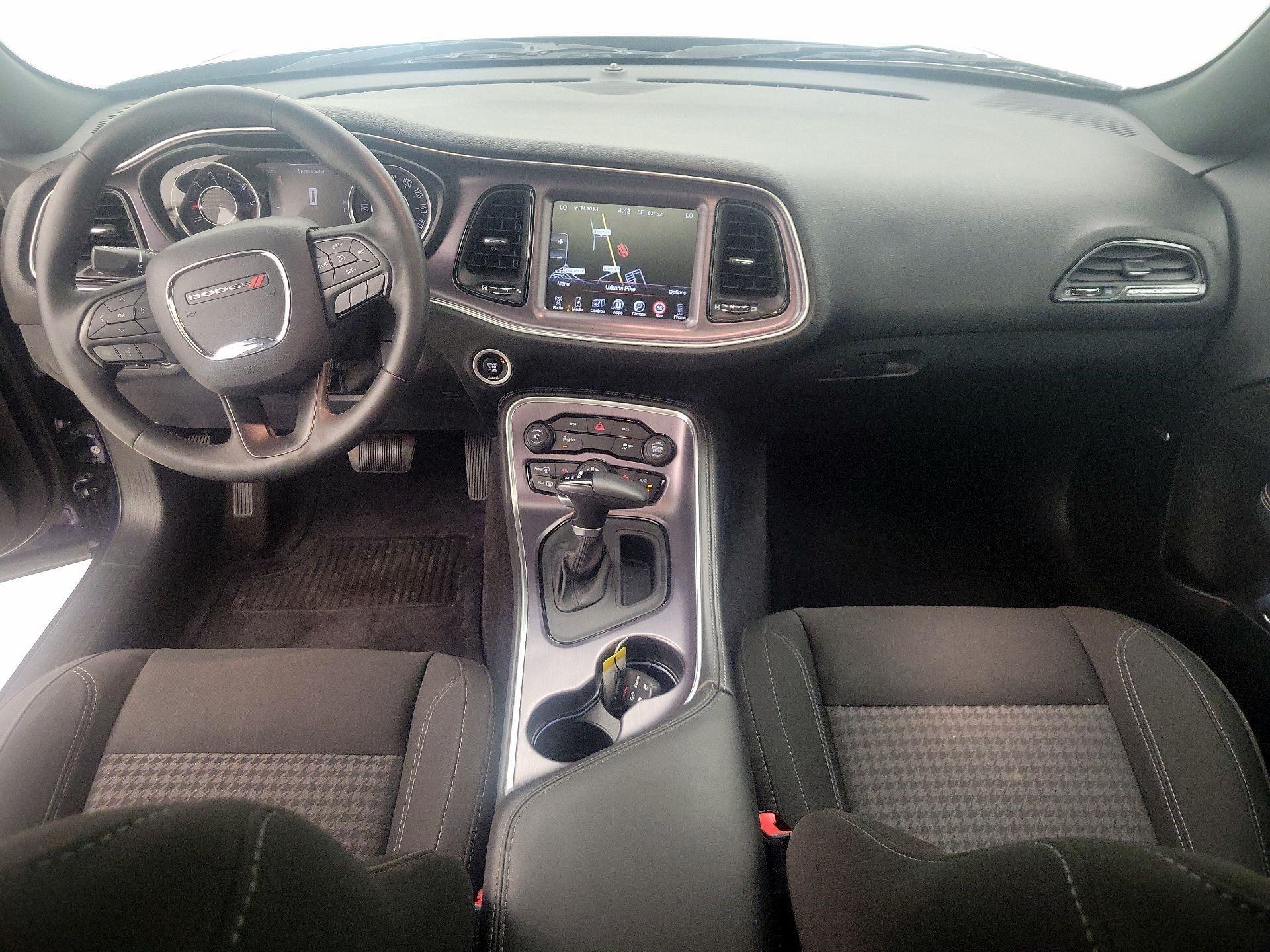 Thumbnail: 2015 Dodge Challenger - 9