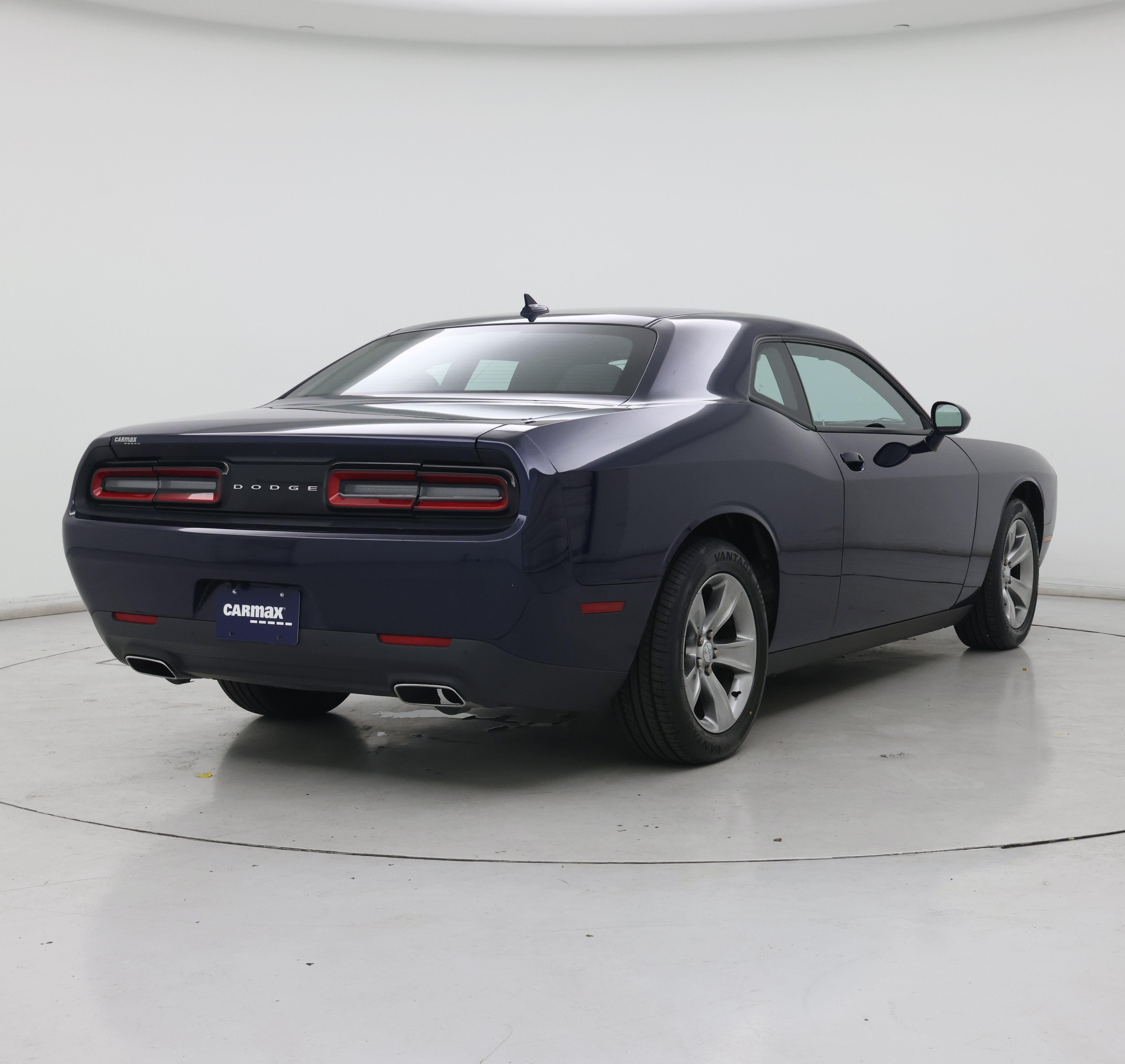 Thumbnail: 2015 Dodge Challenger - 8