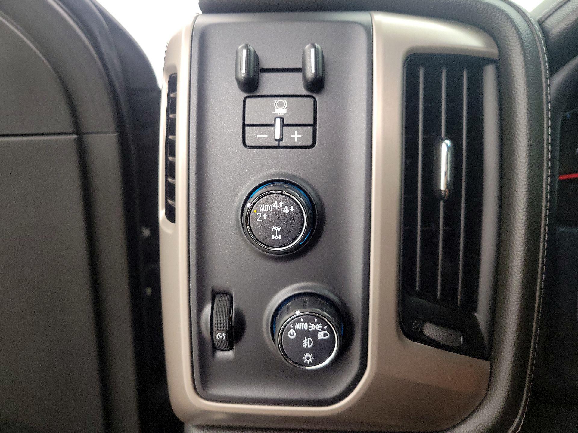 Thumbnail: 2017 GMC Sierra 1500 - 11