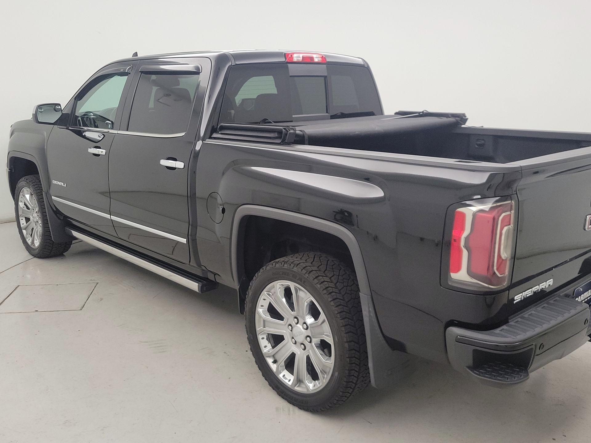 Thumbnail: 2017 GMC Sierra 1500 - 7