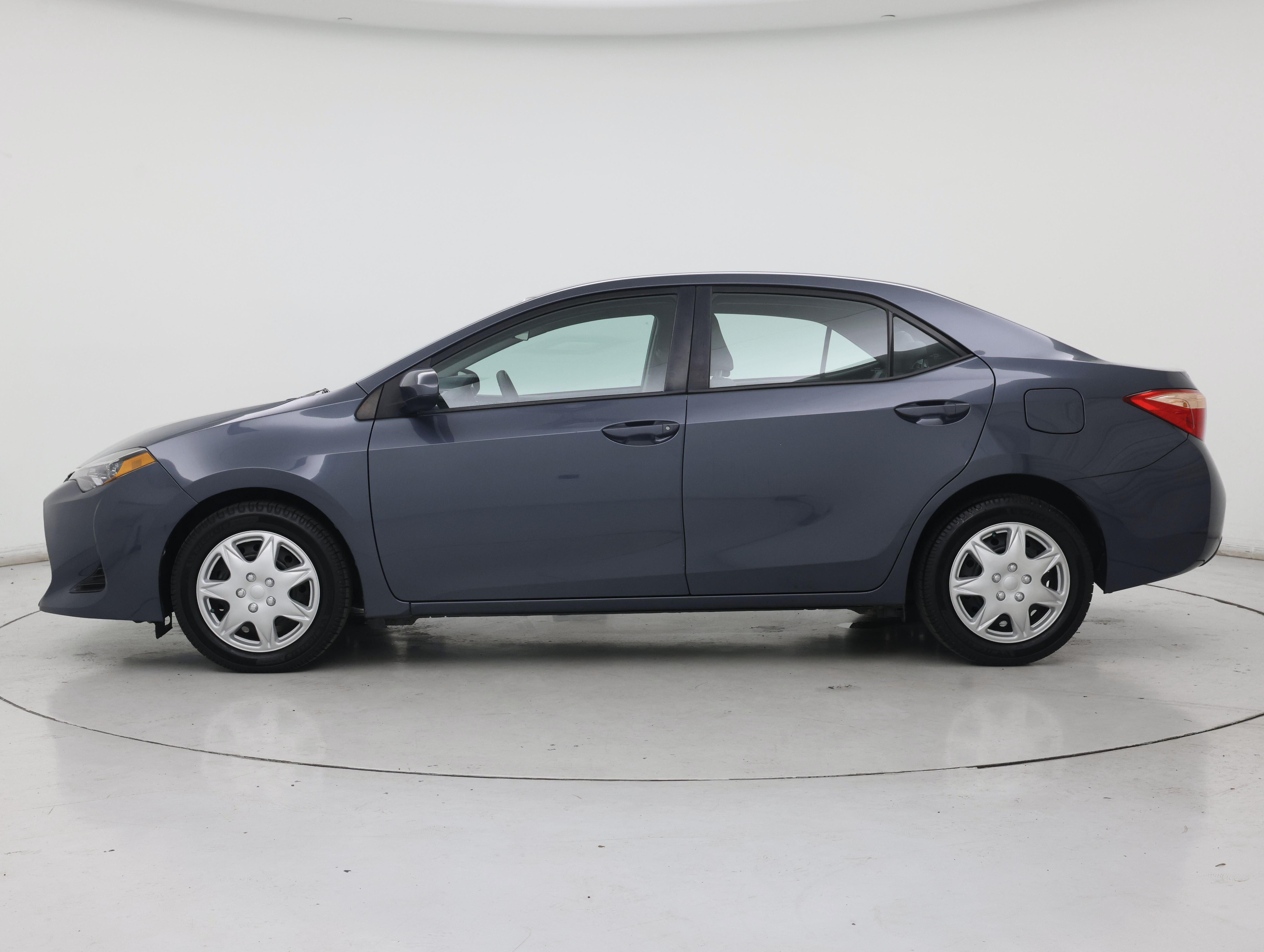 Thumbnail: 2019 Toyota Corolla - 3