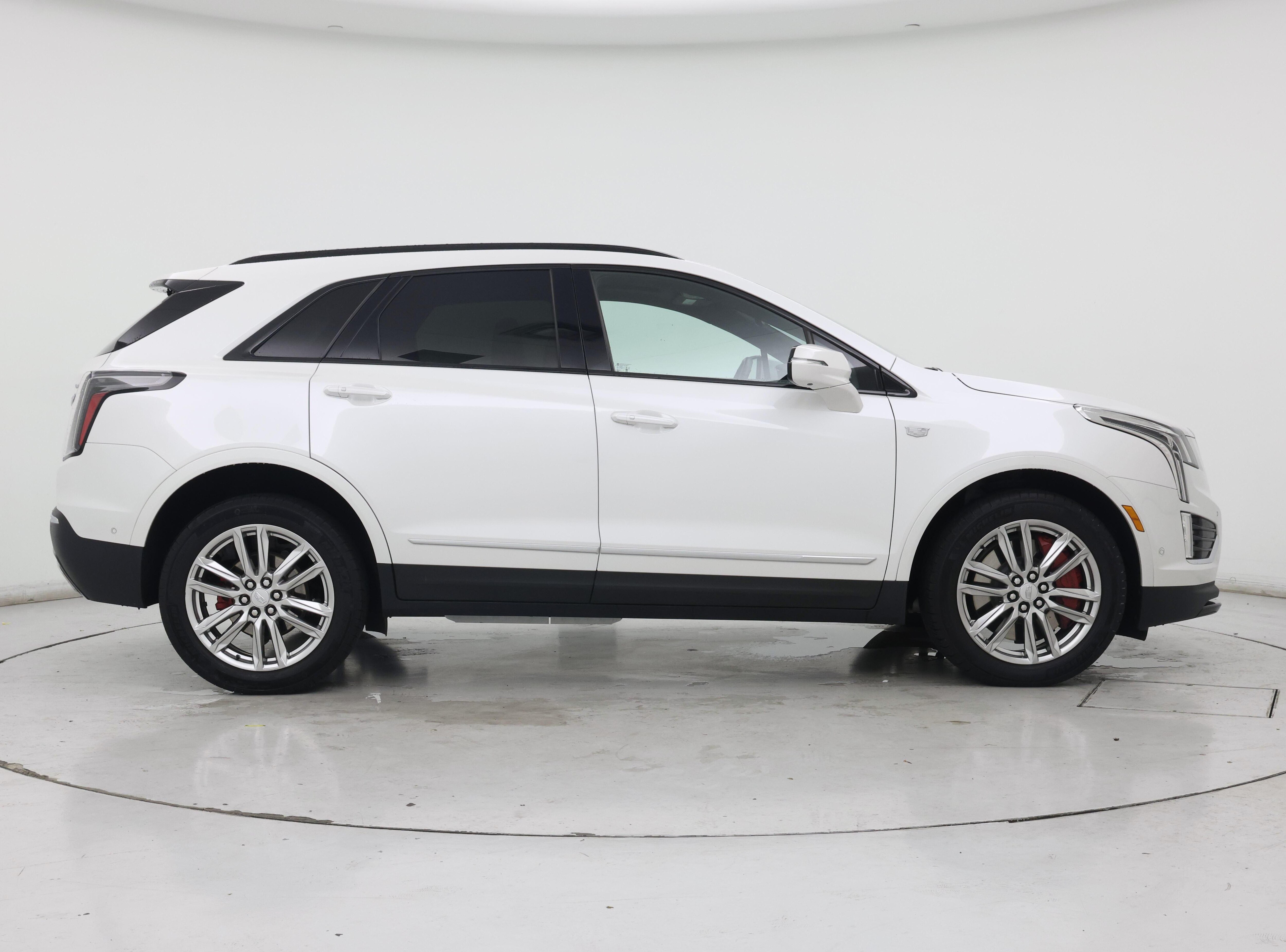Thumbnail: 2022 Cadillac XT5 - 7