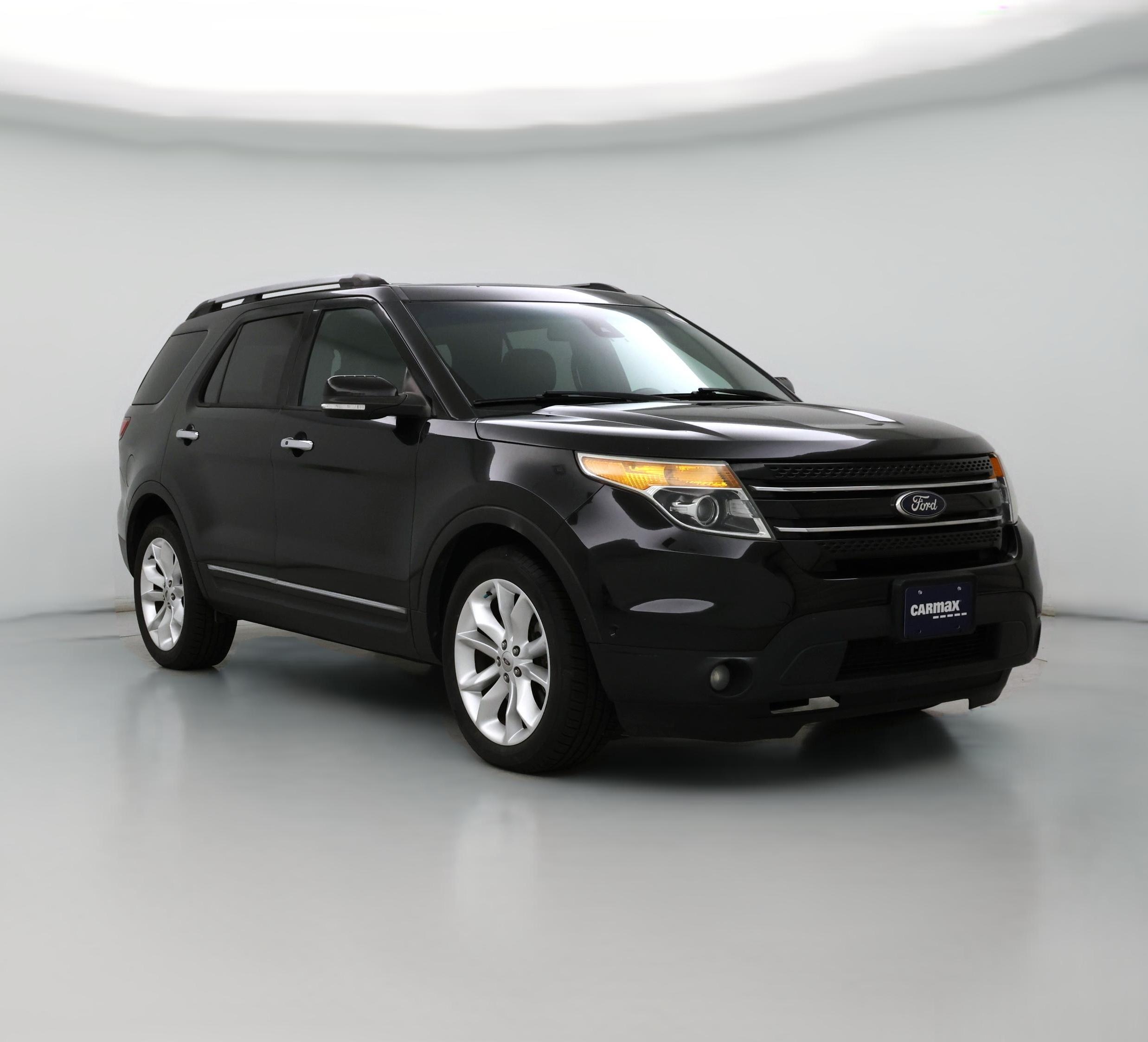 Thumbnail: 2015 Ford Explorer - 1