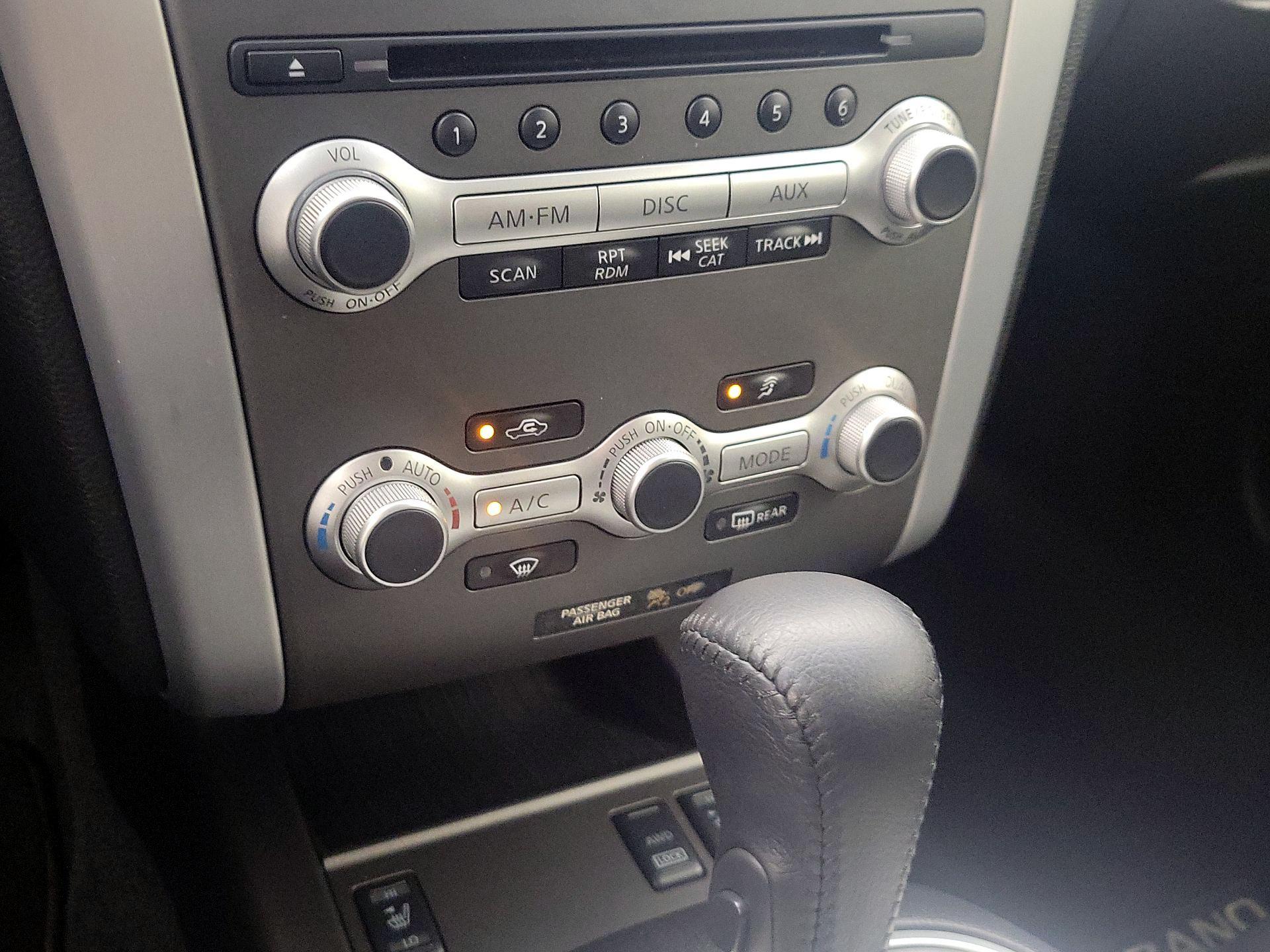 Thumbnail: 2014 Nissan Murano - 14