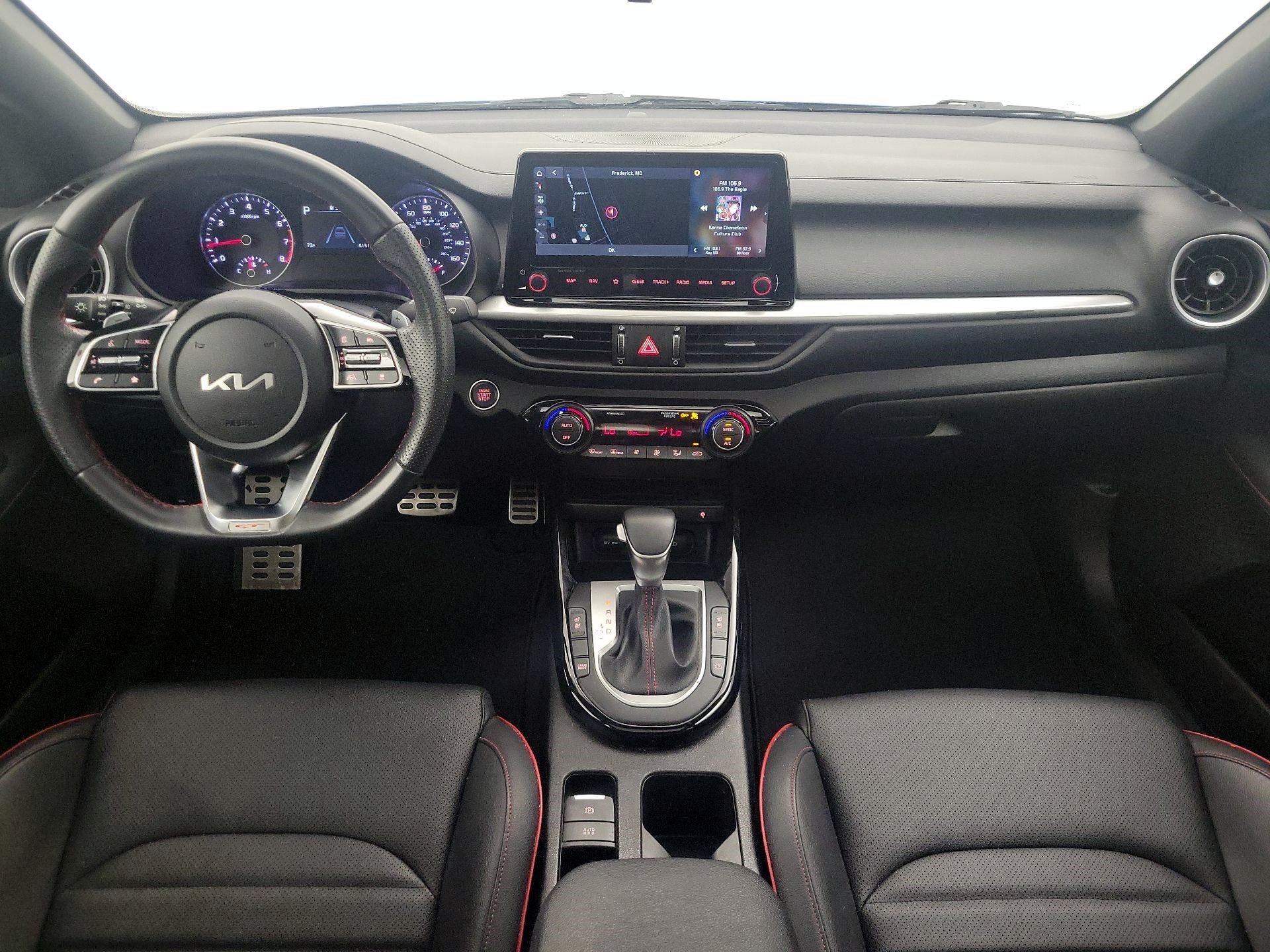 Thumbnail: 2023 Kia Forte - 9