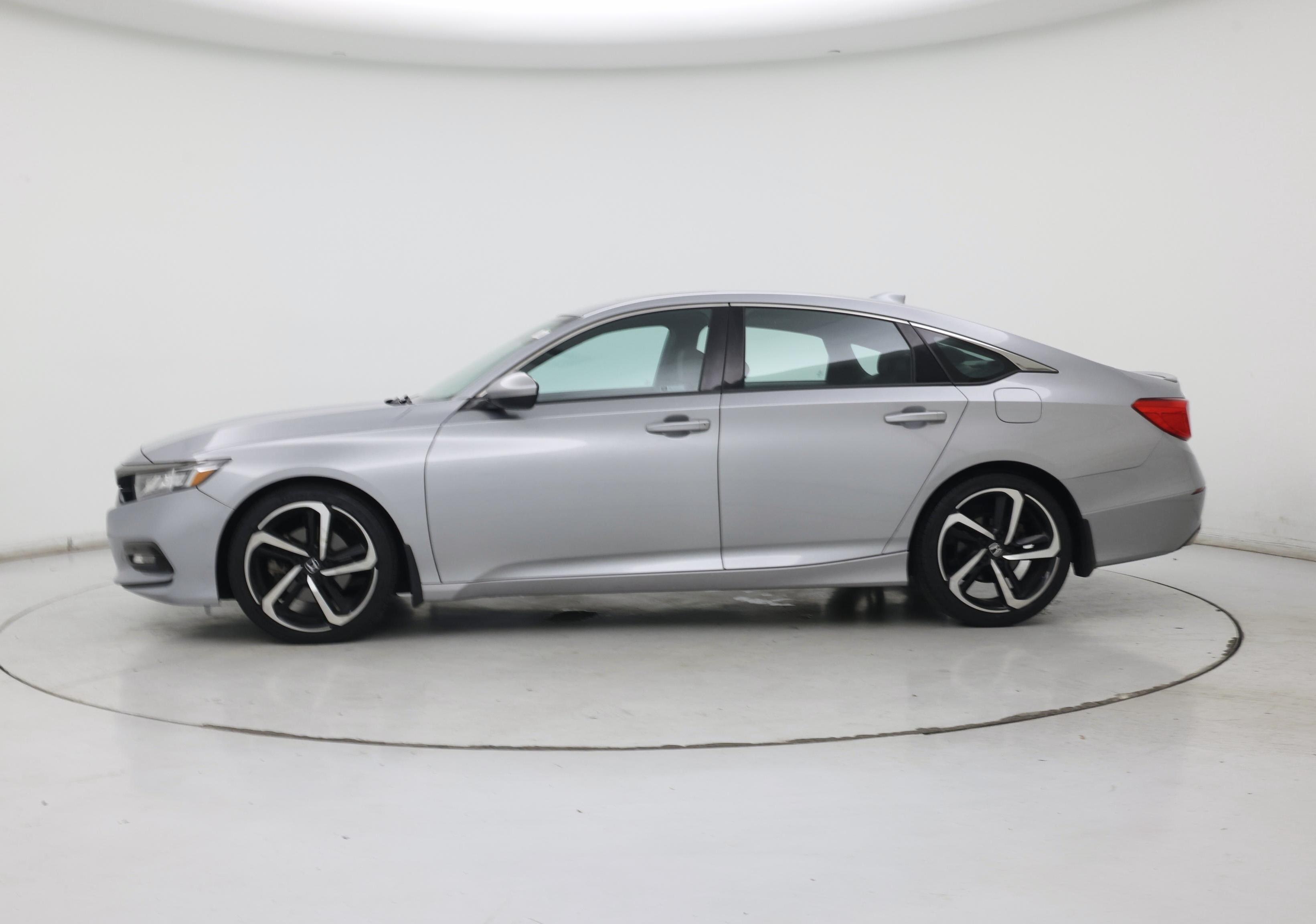 Thumbnail: 2018 Honda Accord - 3