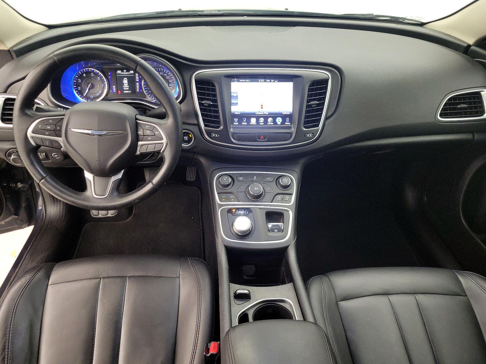 Thumbnail: 2016 Chrysler 200 - 9