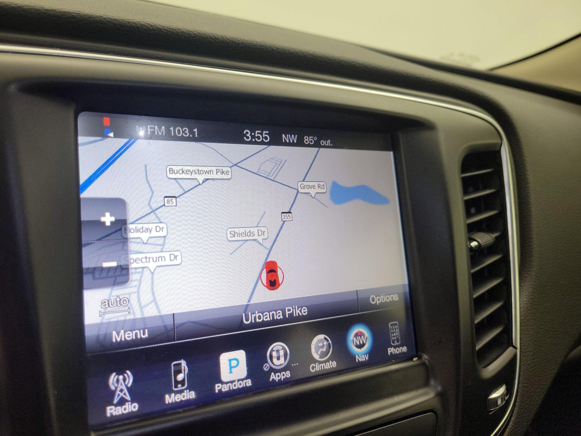Thumbnail: 2016 Chrysler 200 - 14