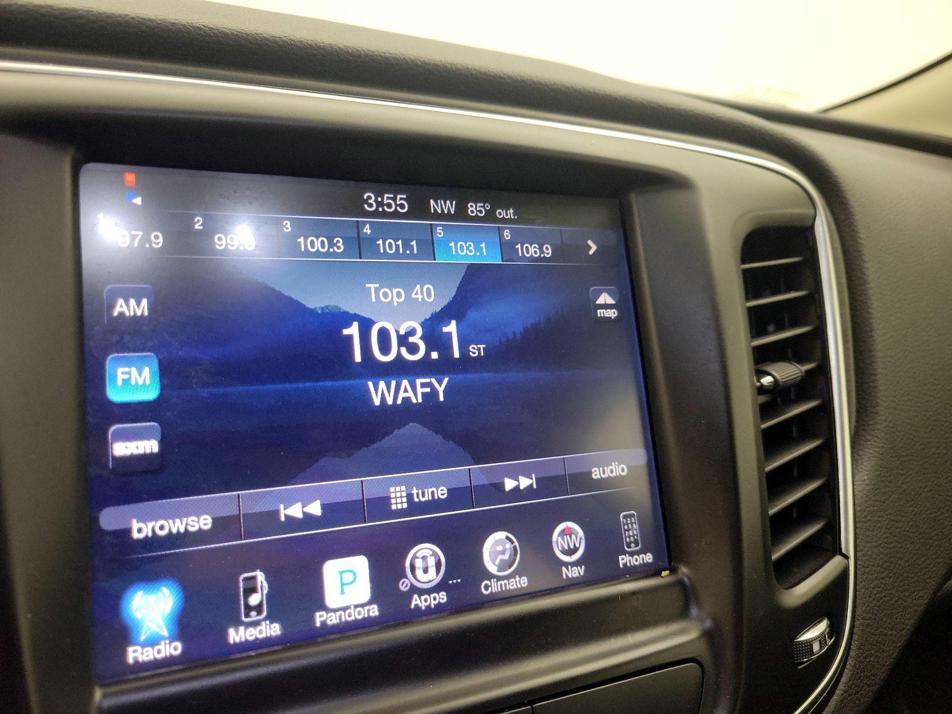 Thumbnail: 2016 Chrysler 200 - 16
