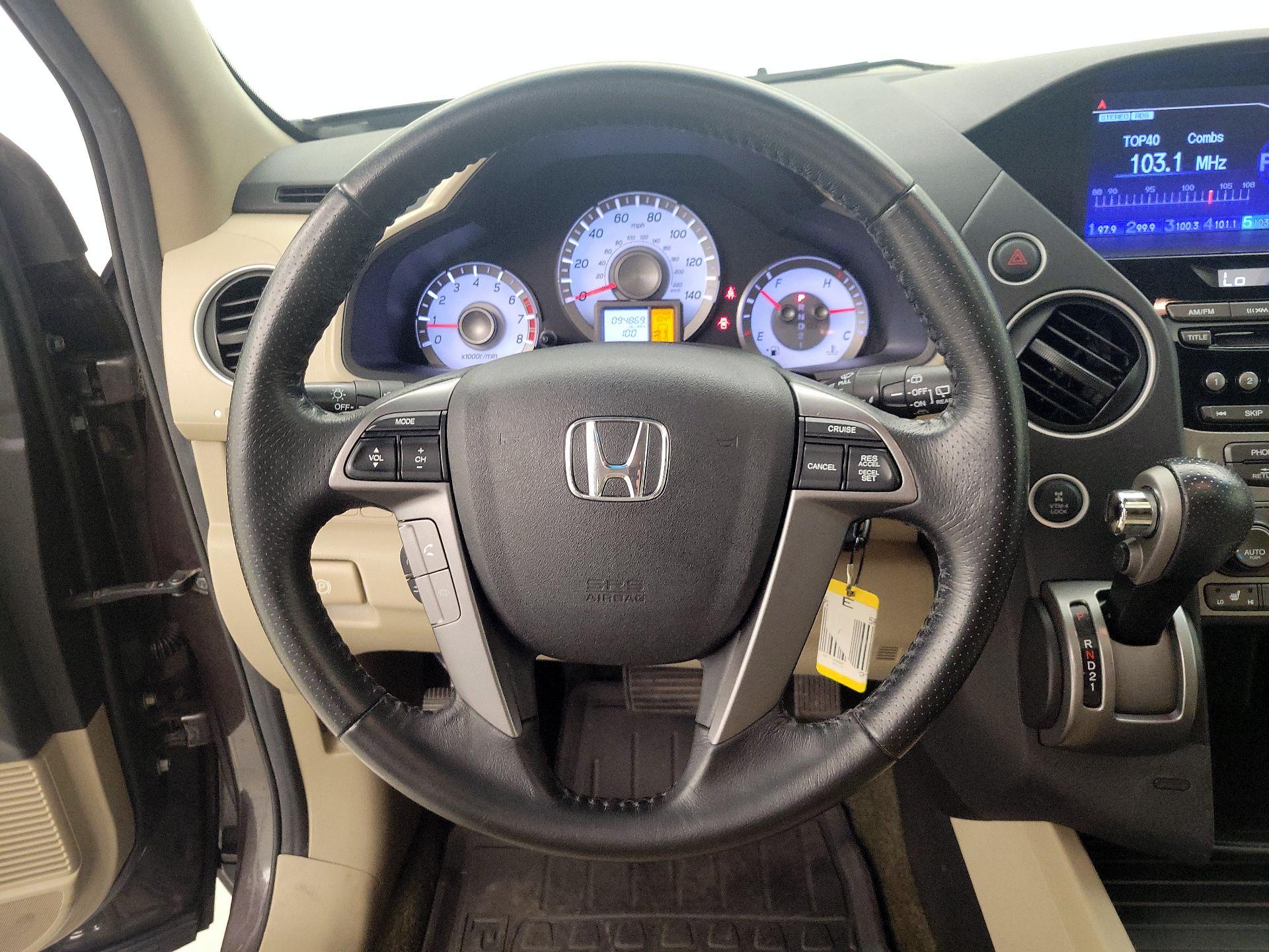 Thumbnail: 2014 Honda Pilot - 10
