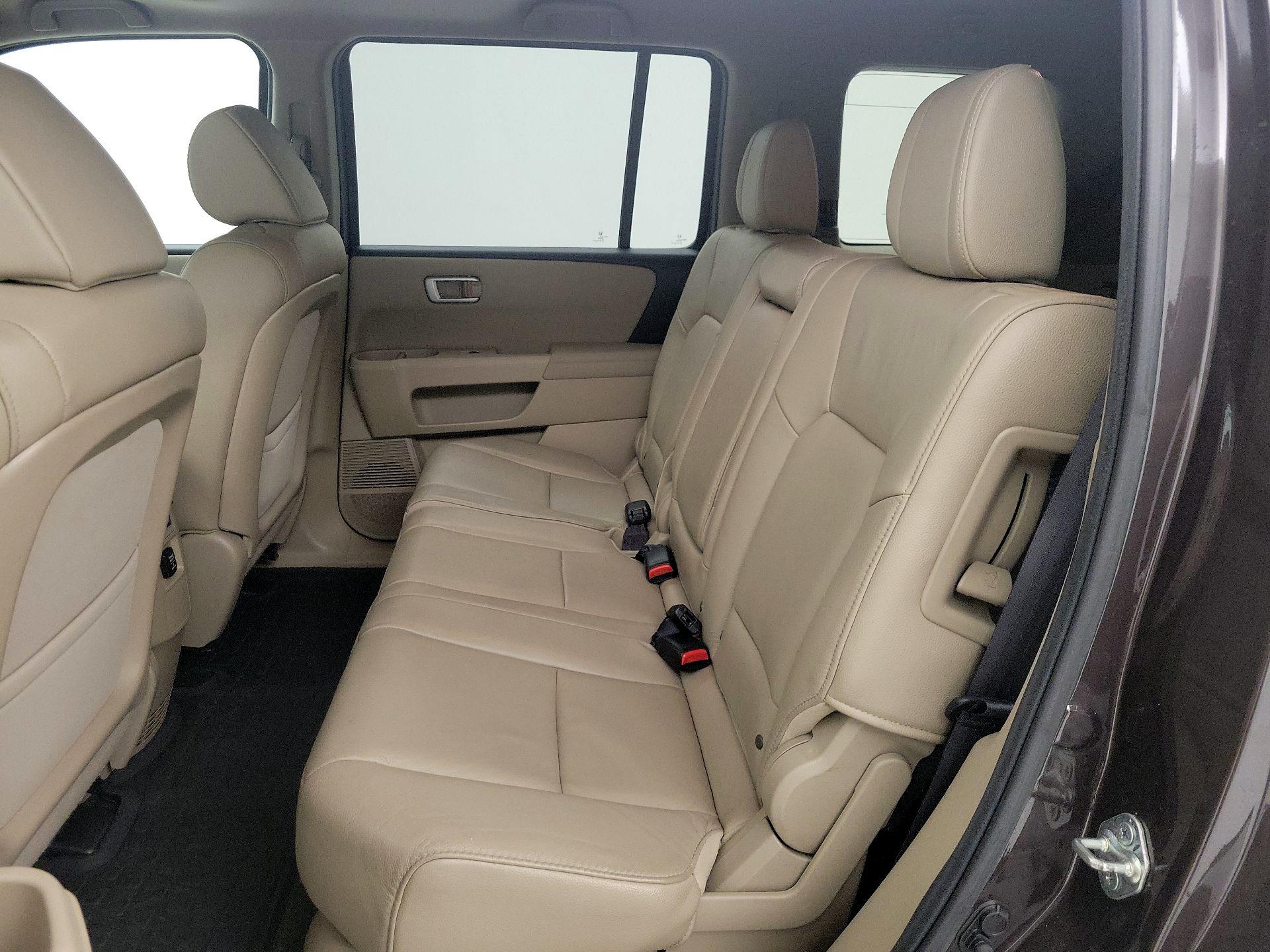 Thumbnail: 2014 Honda Pilot - 20
