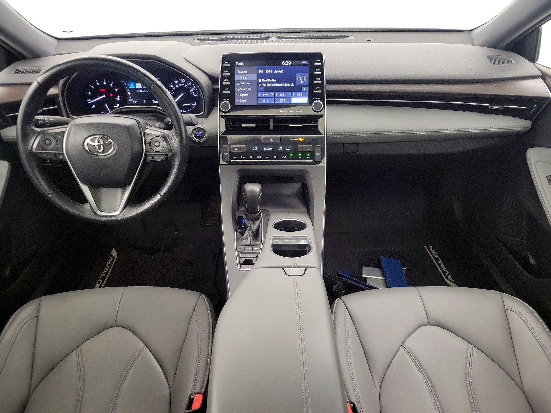 Thumbnail: 2019 Toyota Avalon - 9