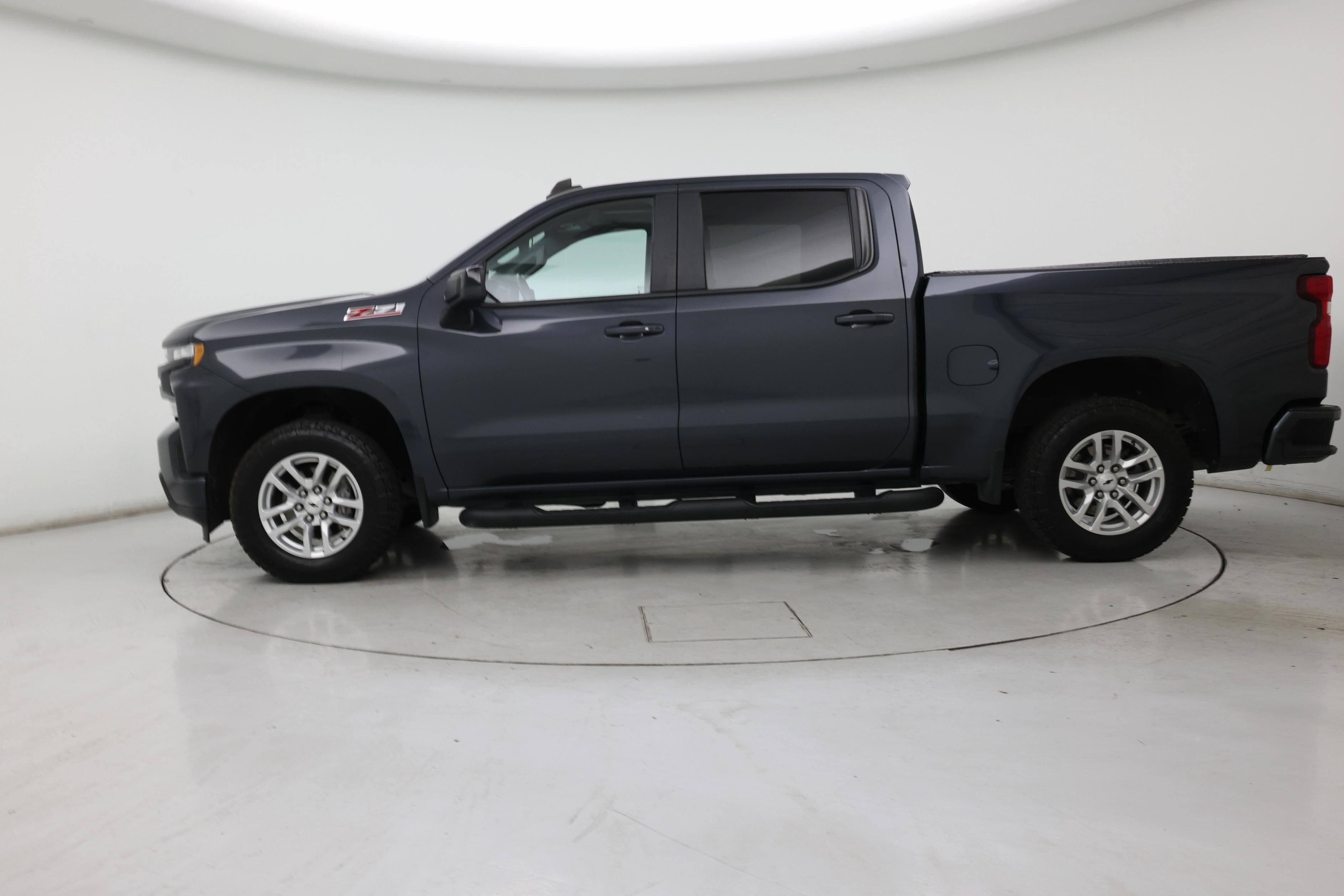 Thumbnail: 2021 Chevrolet Silverado 1500 - 3