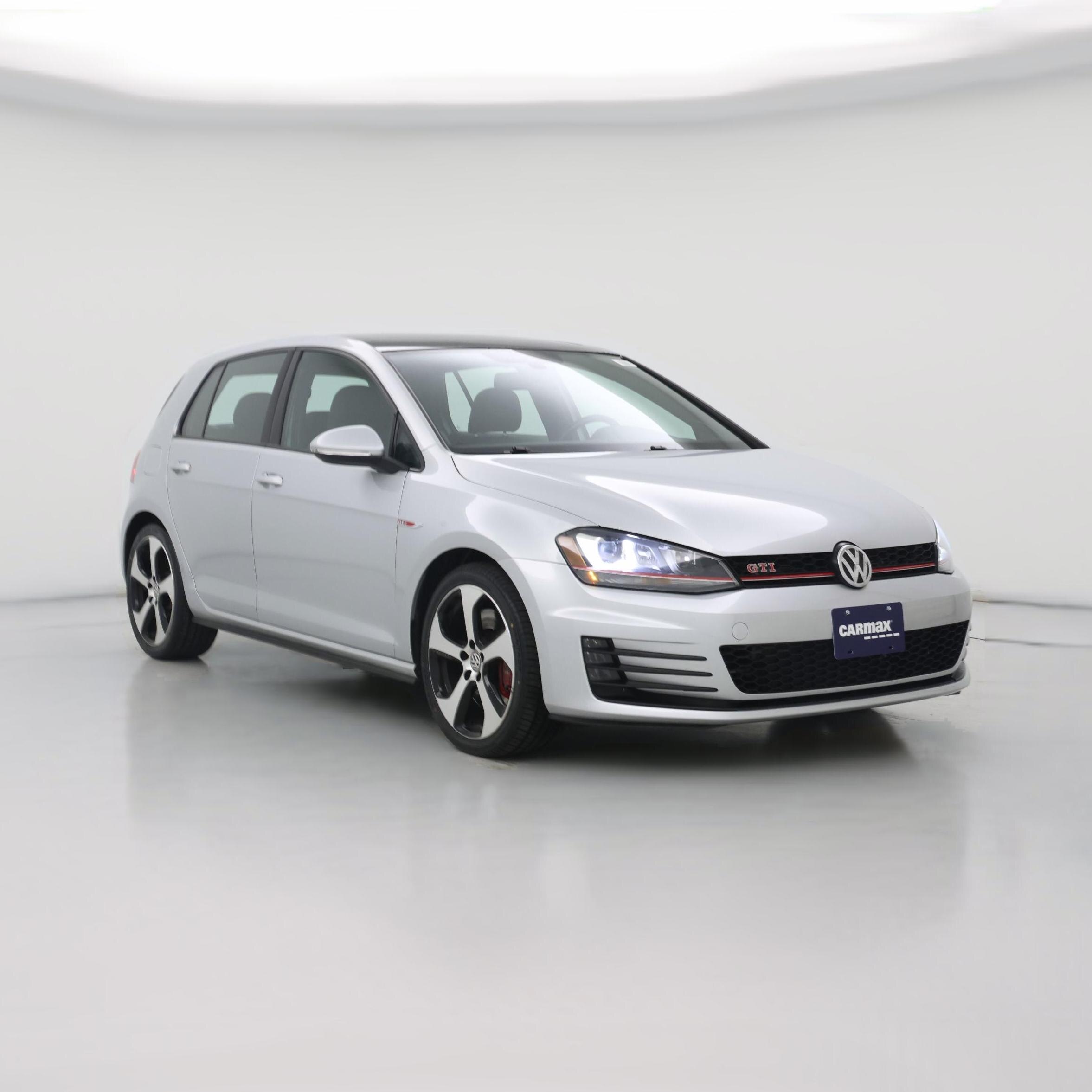 Thumbnail: 2017 Volkswagen Golf - 1