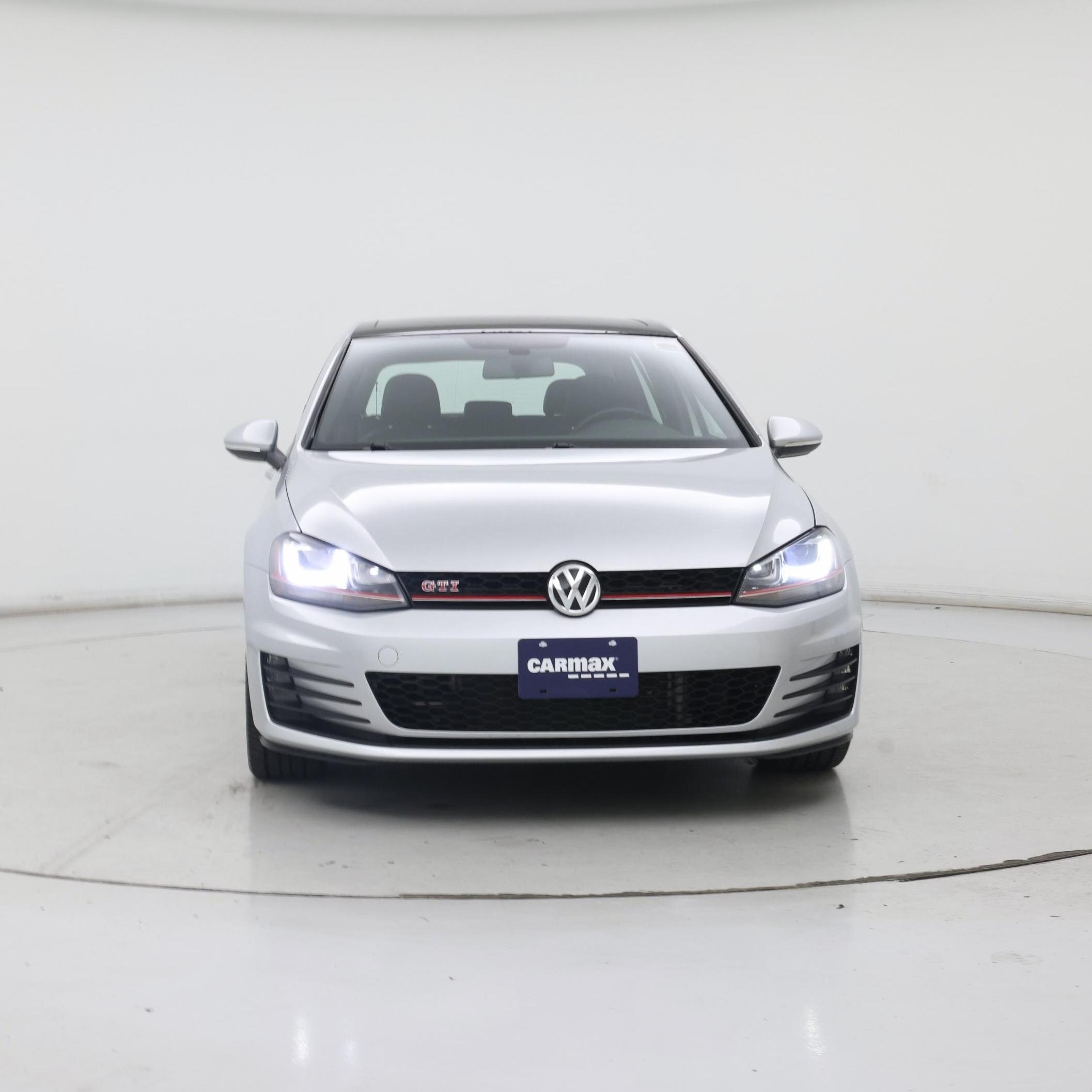 Thumbnail: 2017 Volkswagen Golf - 5