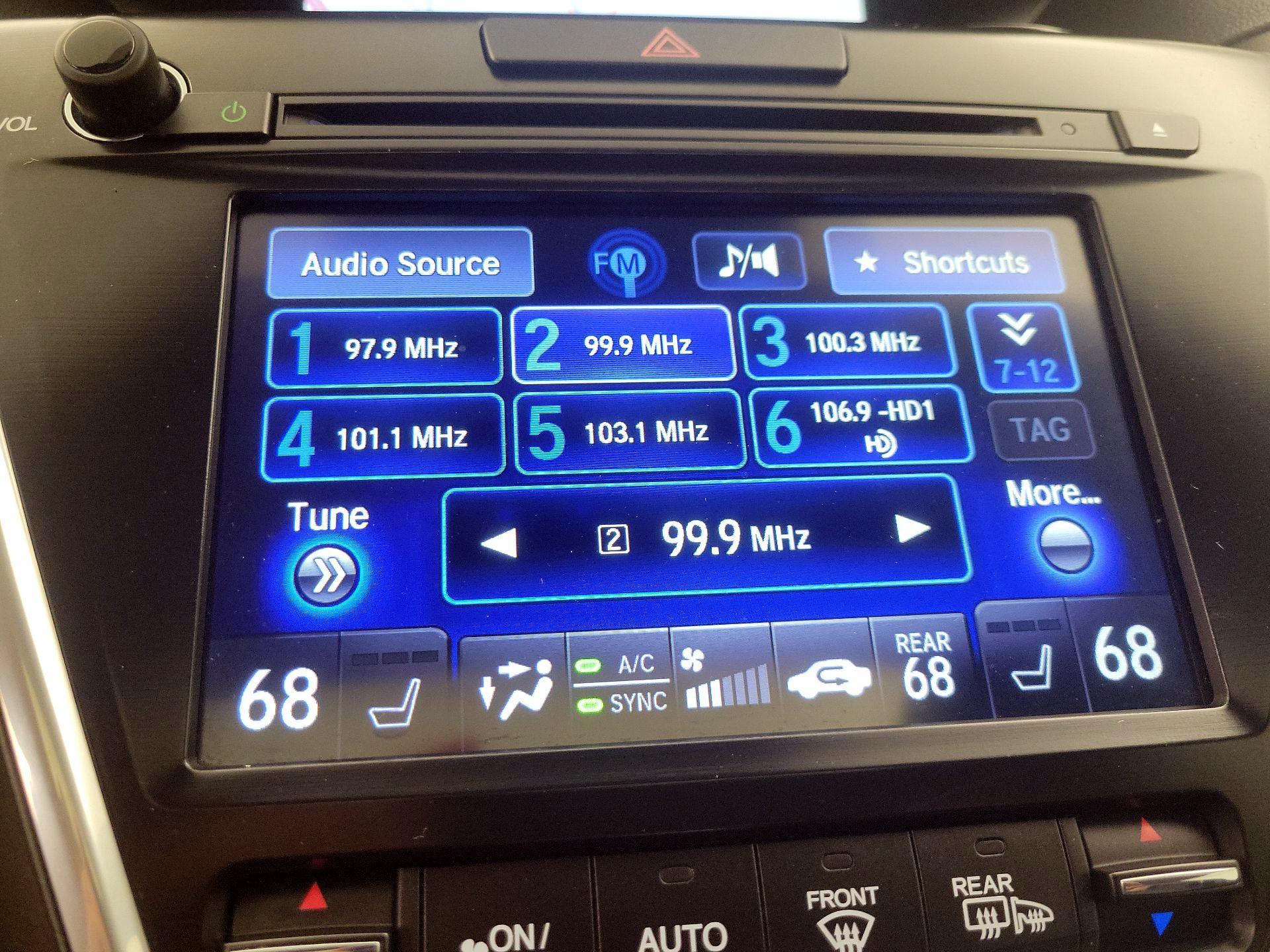 Thumbnail: 2016 Acura MDX - 16