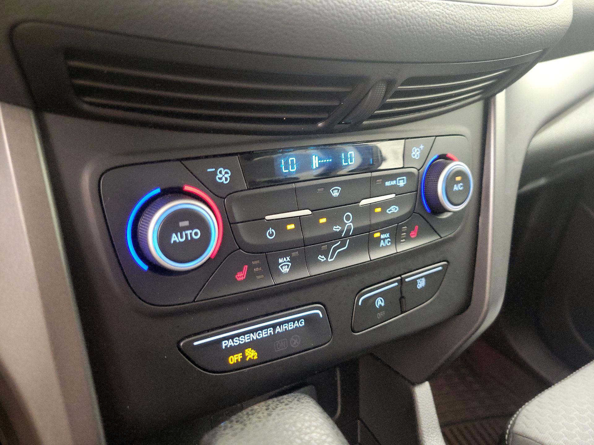 Thumbnail: 2019 Ford Escape - 16