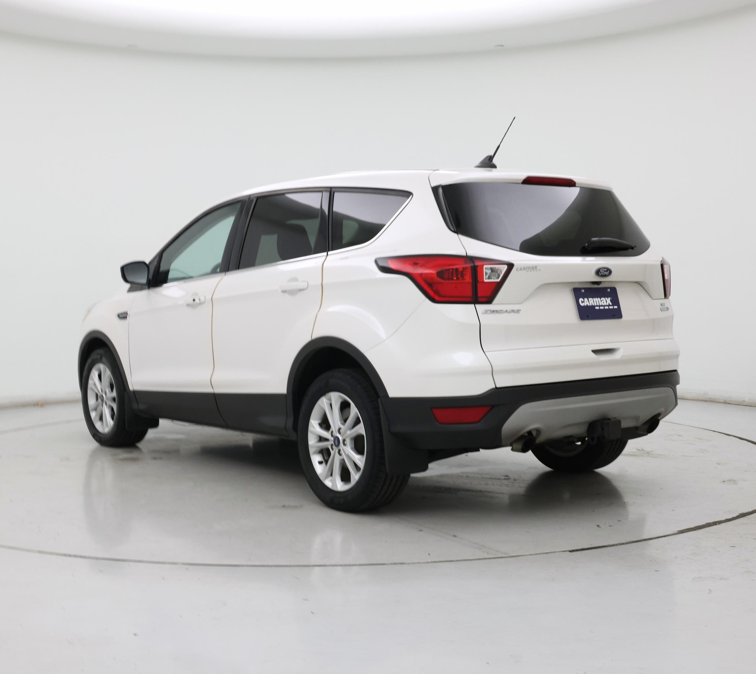 Thumbnail: 2019 Ford Escape - 2