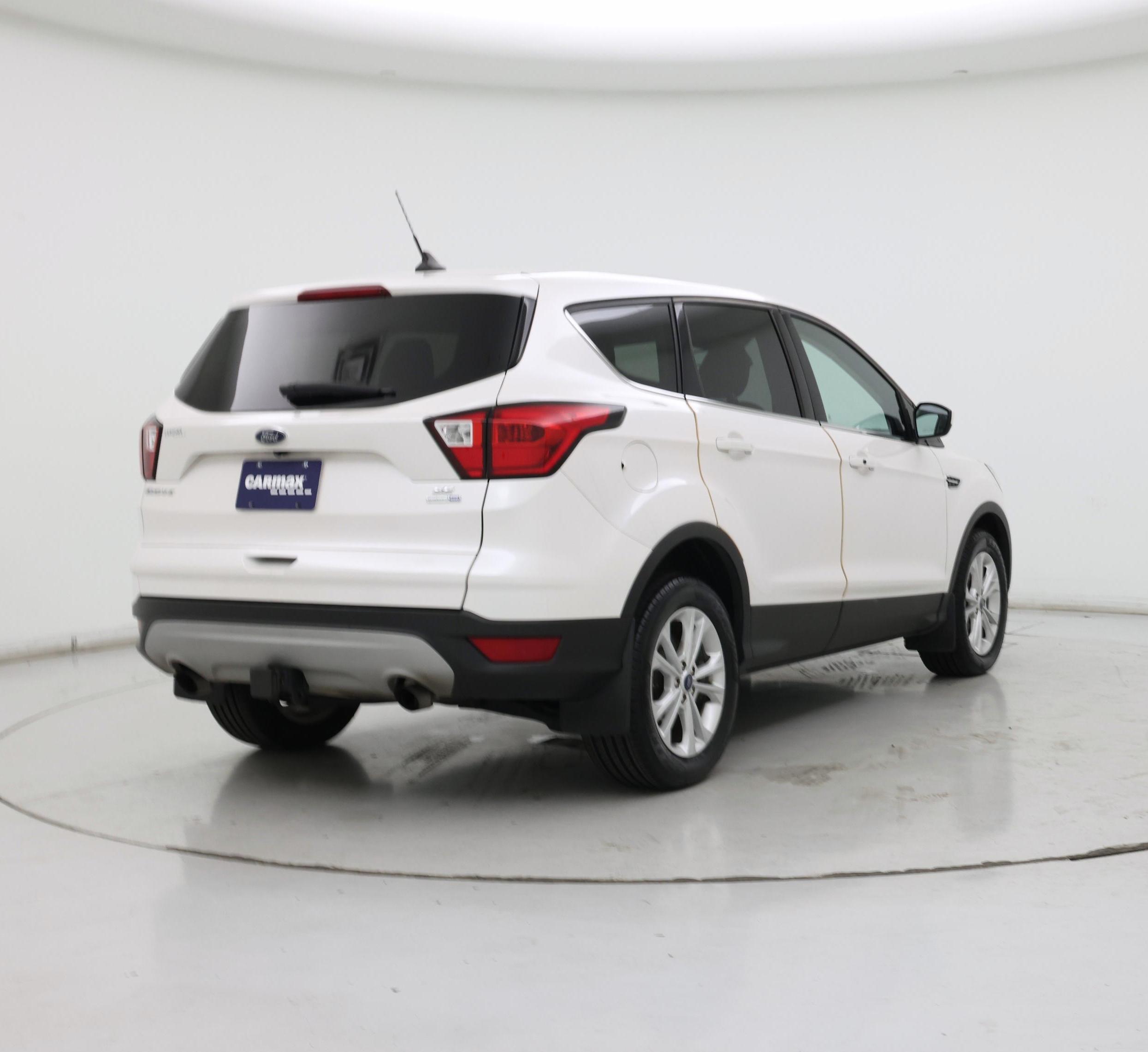 Thumbnail: 2019 Ford Escape - 8