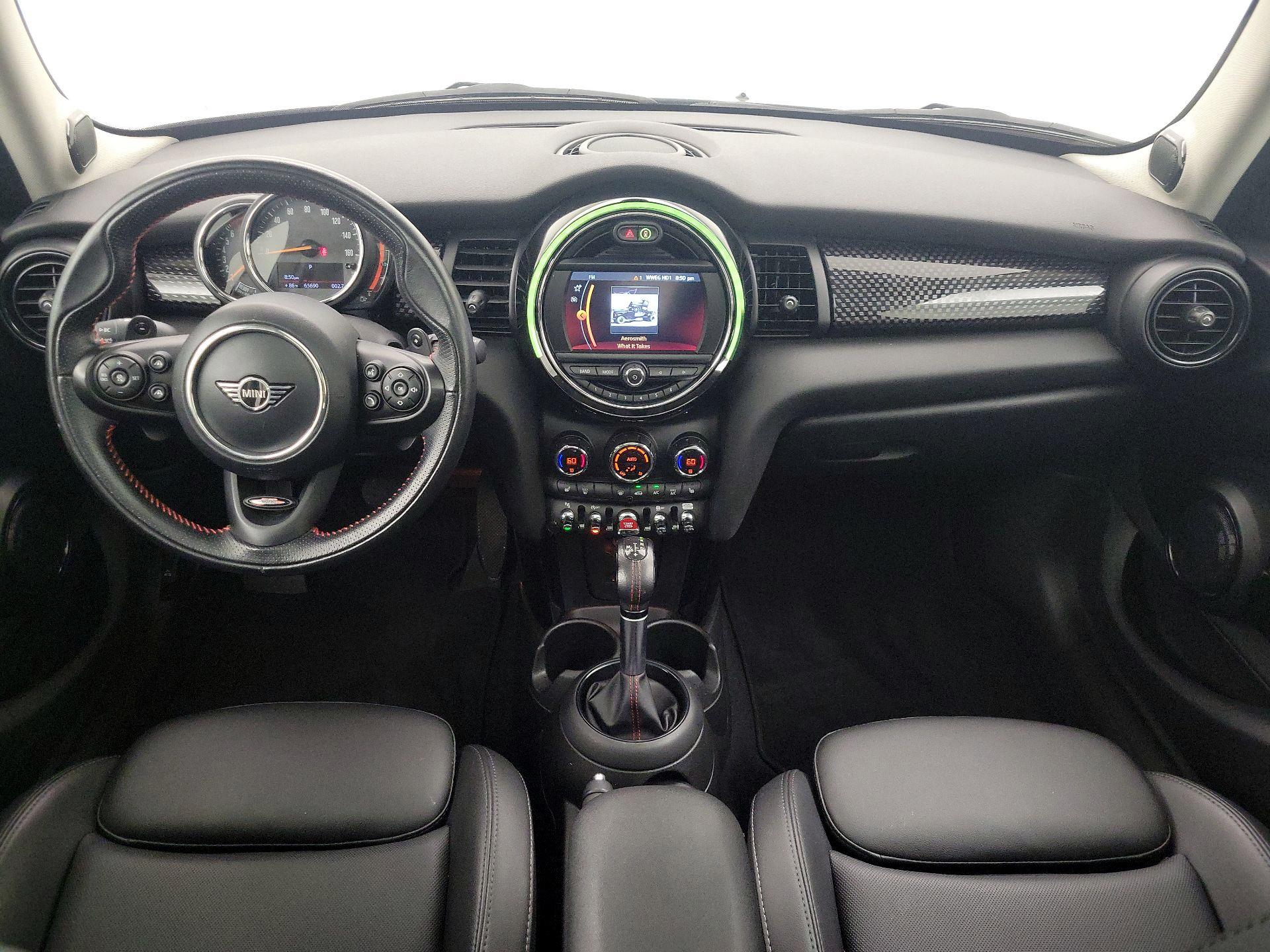 Thumbnail: 2019 MINI Cooper Hardtop - 9