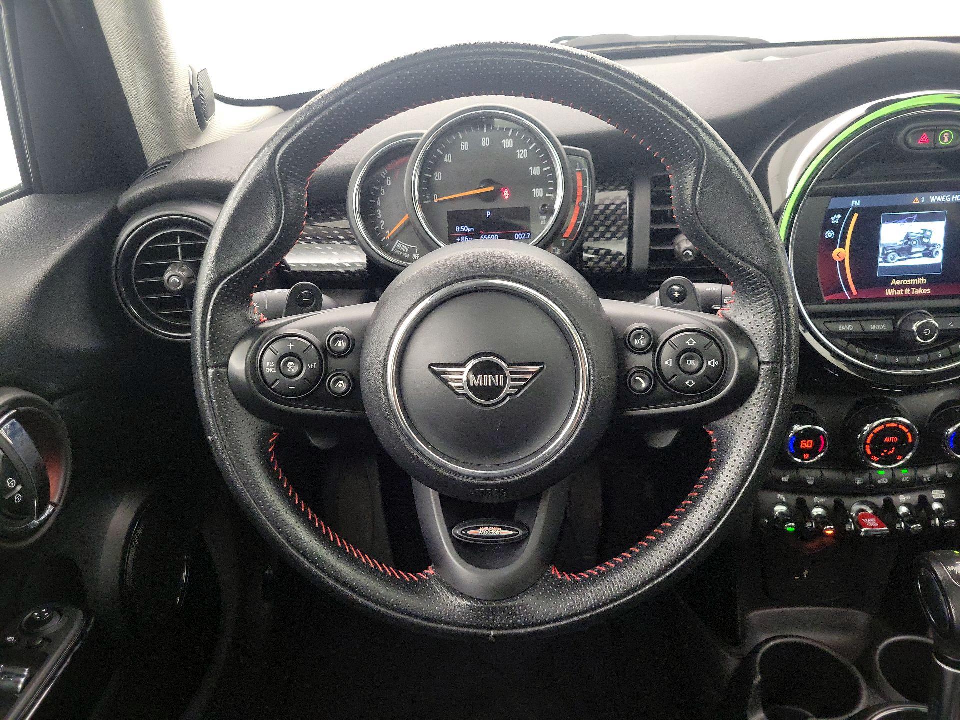 Thumbnail: 2019 MINI Cooper Hardtop - 10