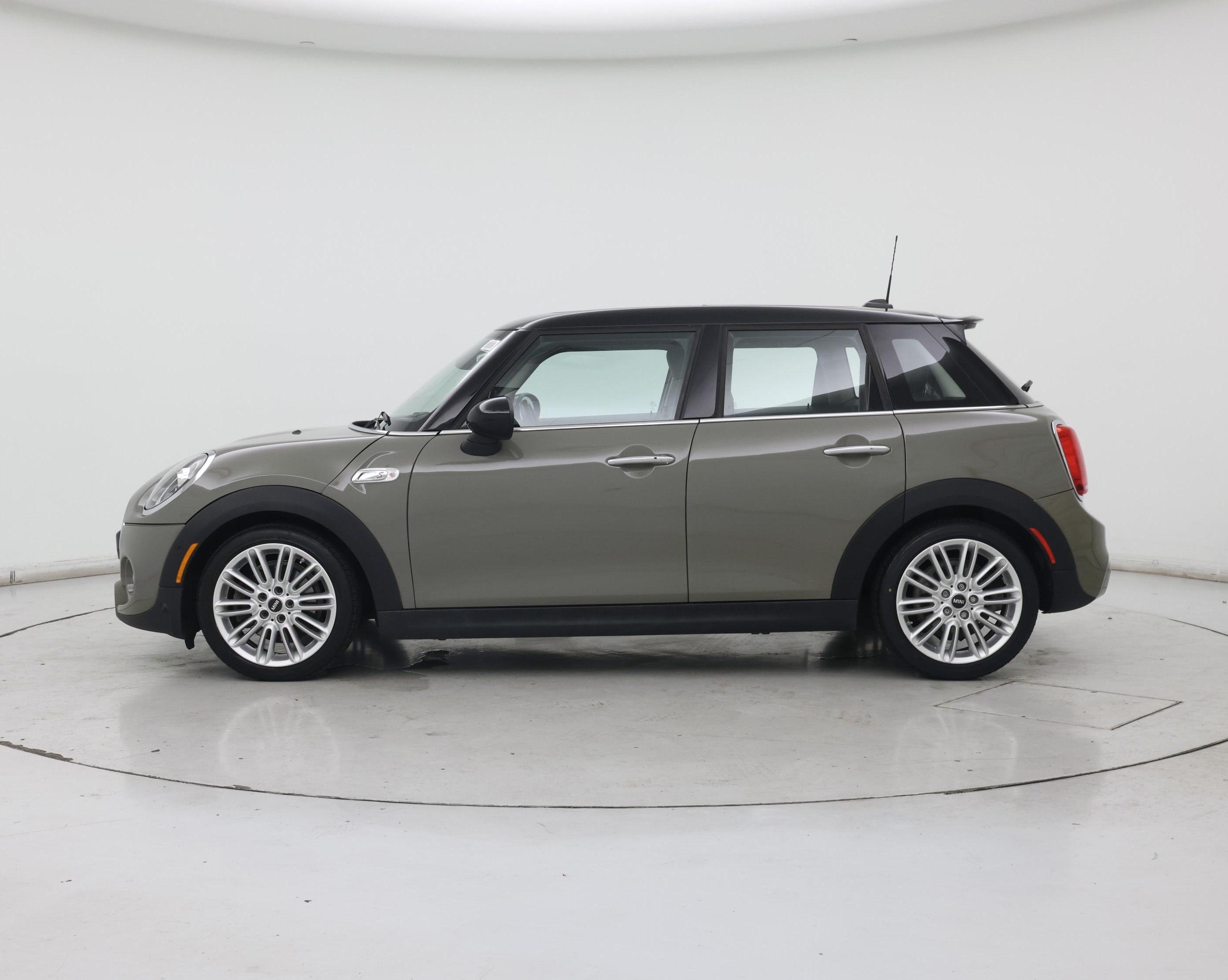 Thumbnail: 2019 MINI Cooper Hardtop - 3