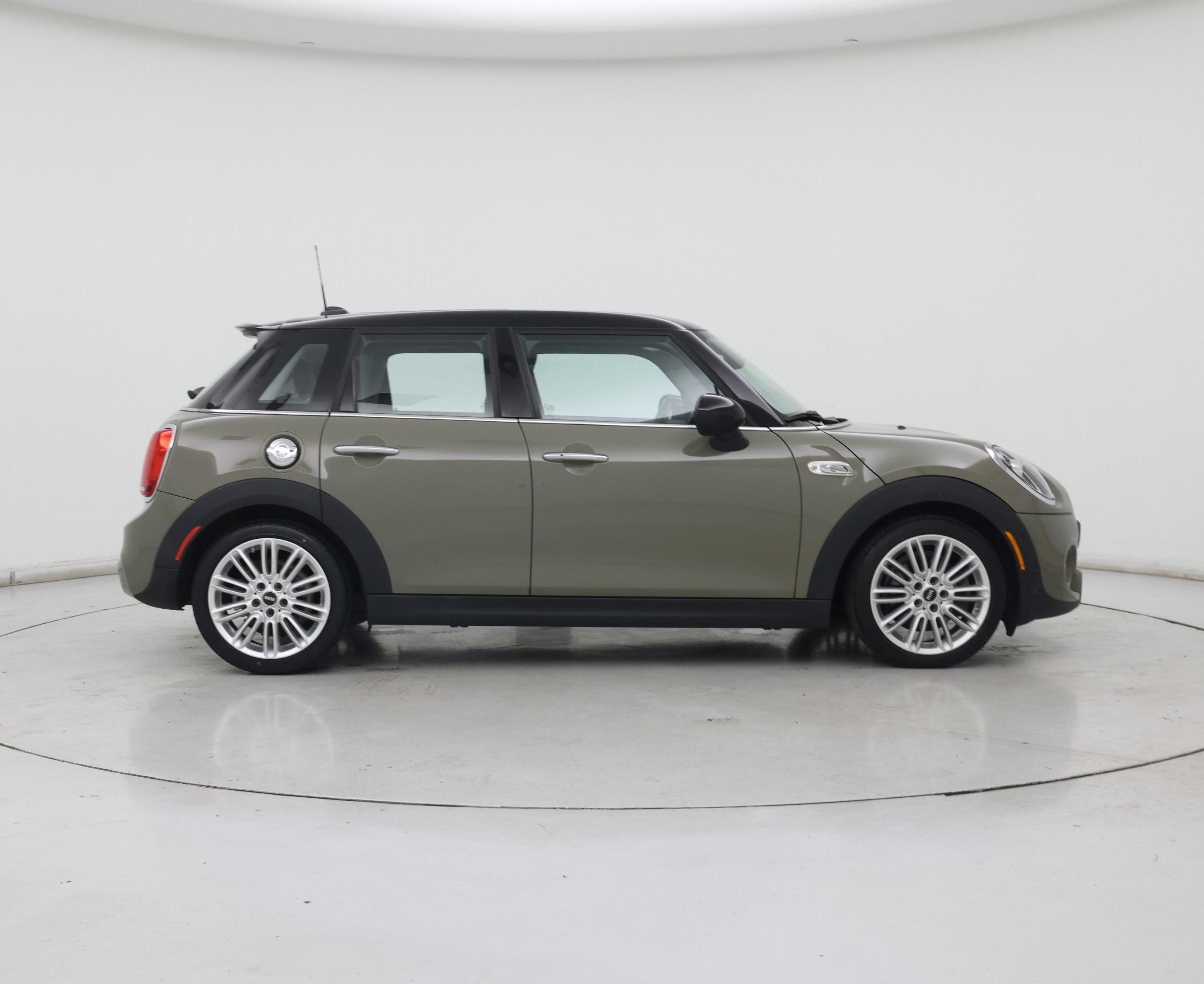 Thumbnail: 2019 MINI Cooper Hardtop - 7