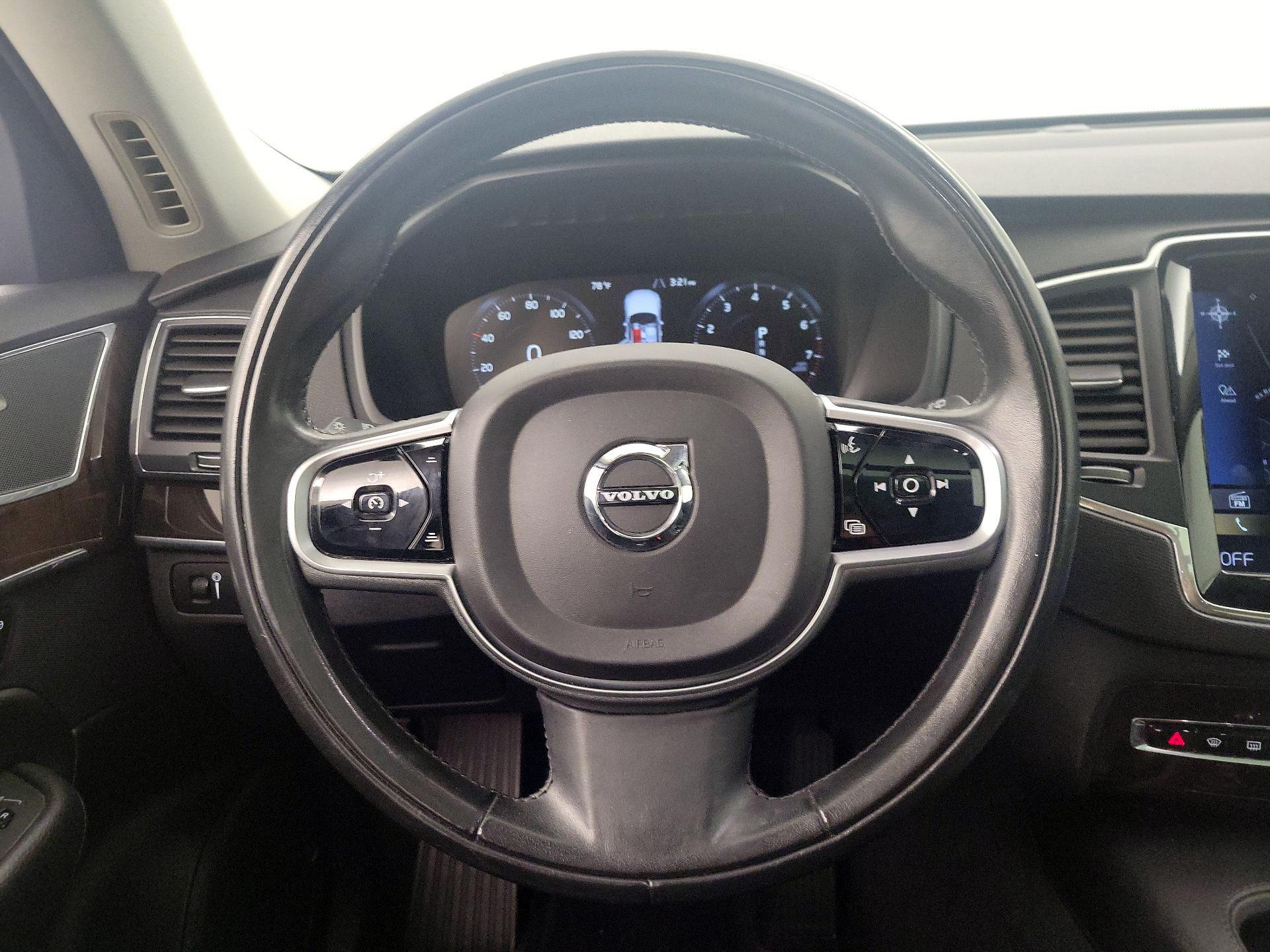Thumbnail: 2019 Volvo XC90 - 10