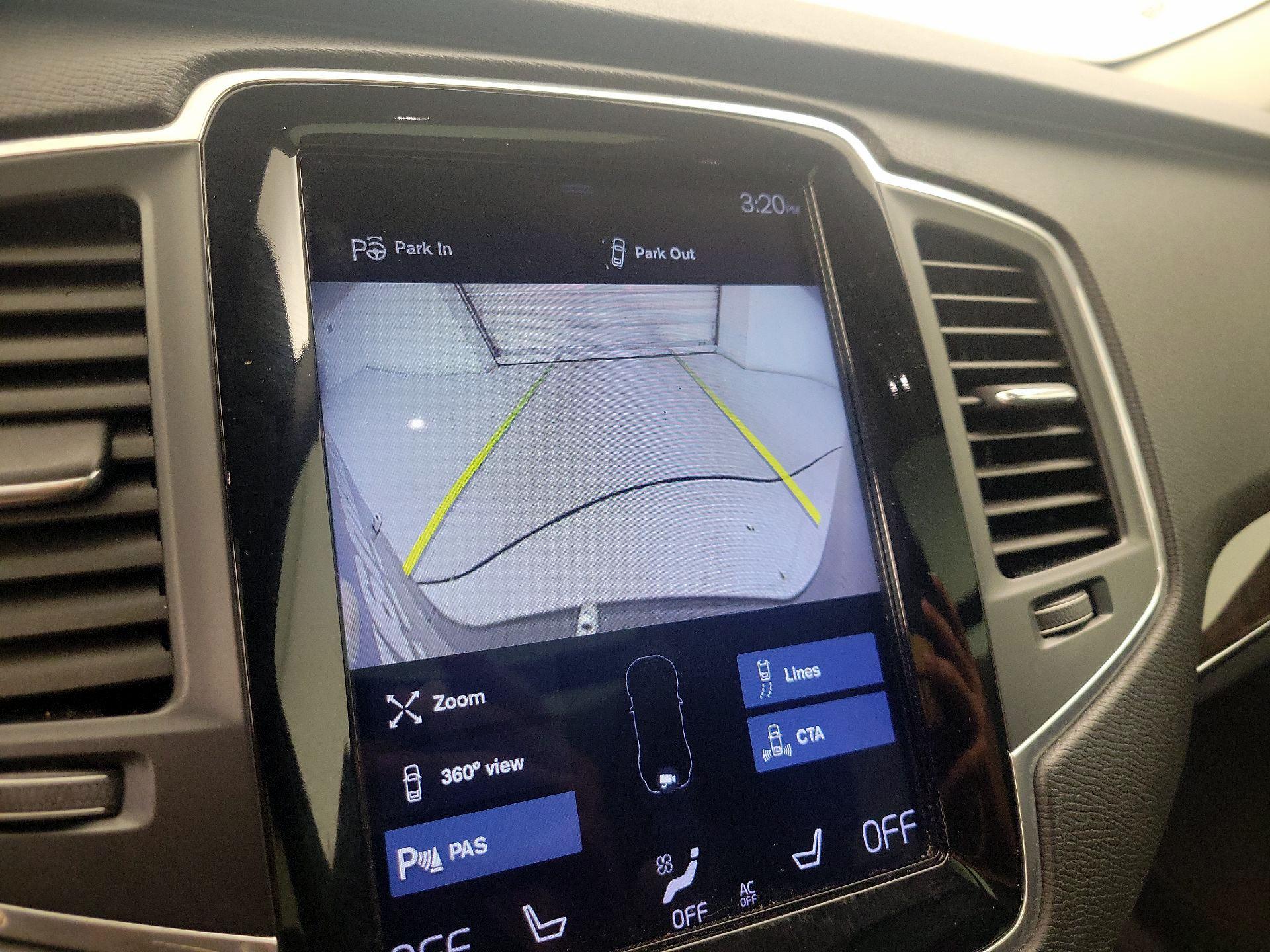 Thumbnail: 2019 Volvo XC90 - 15