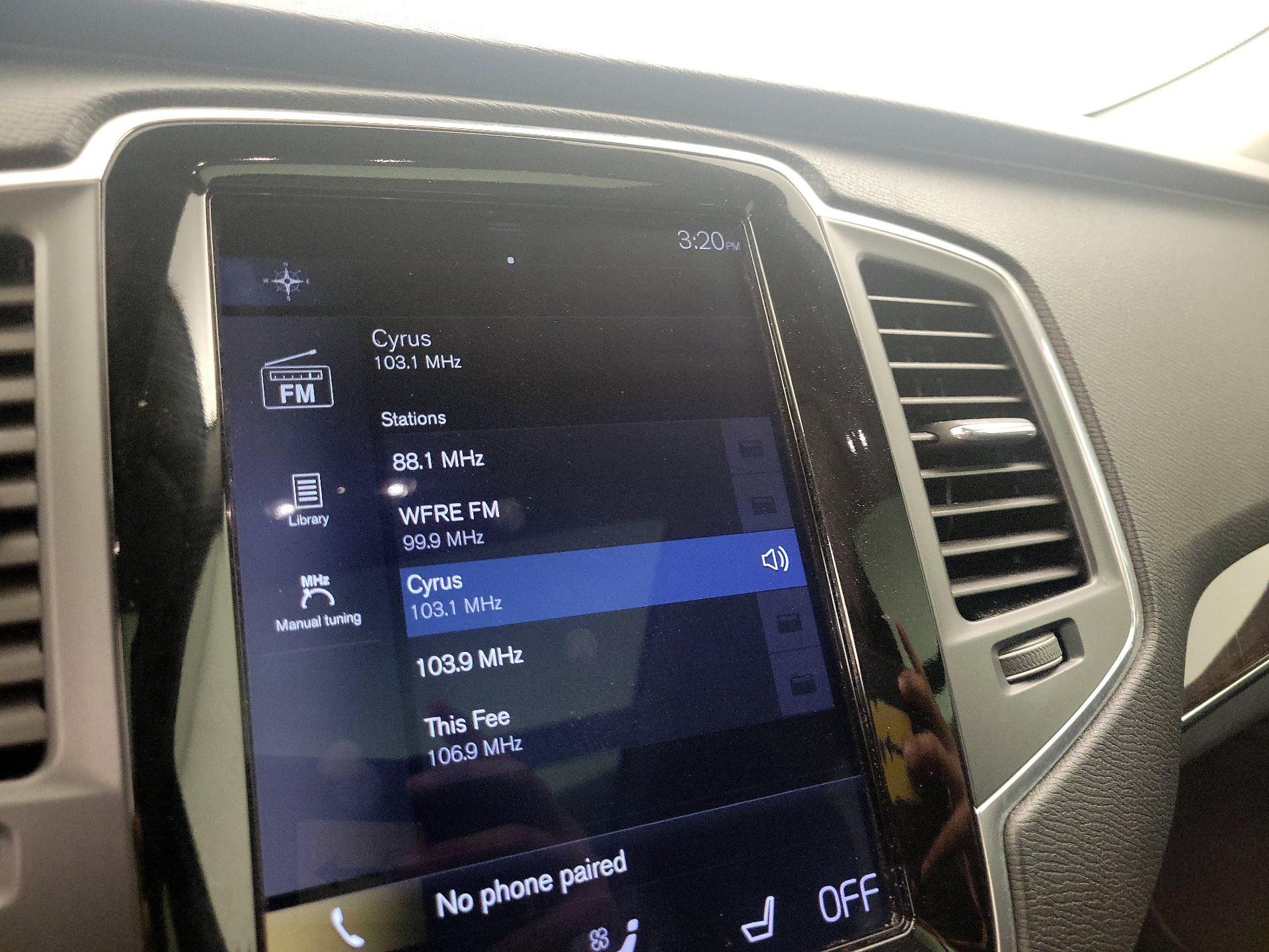Thumbnail: 2019 Volvo XC90 - 16
