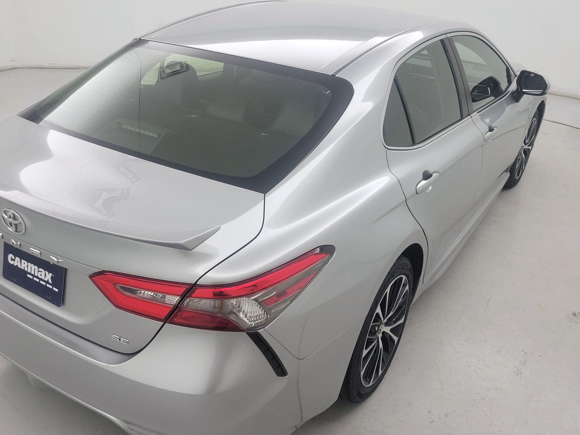 Thumbnail: 2018 Toyota Camry - 5