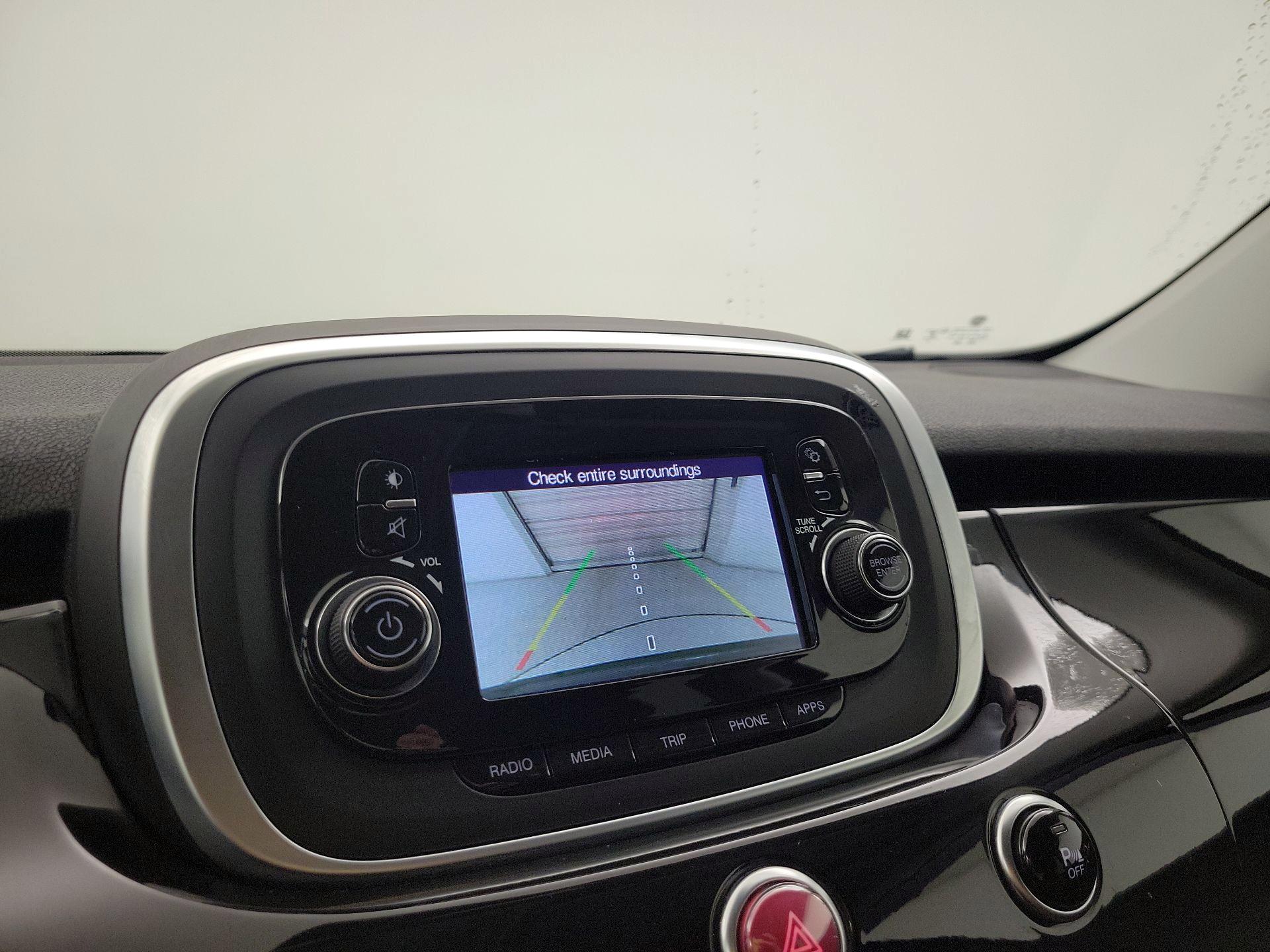 Thumbnail: 2016 Fiat 500X - 14