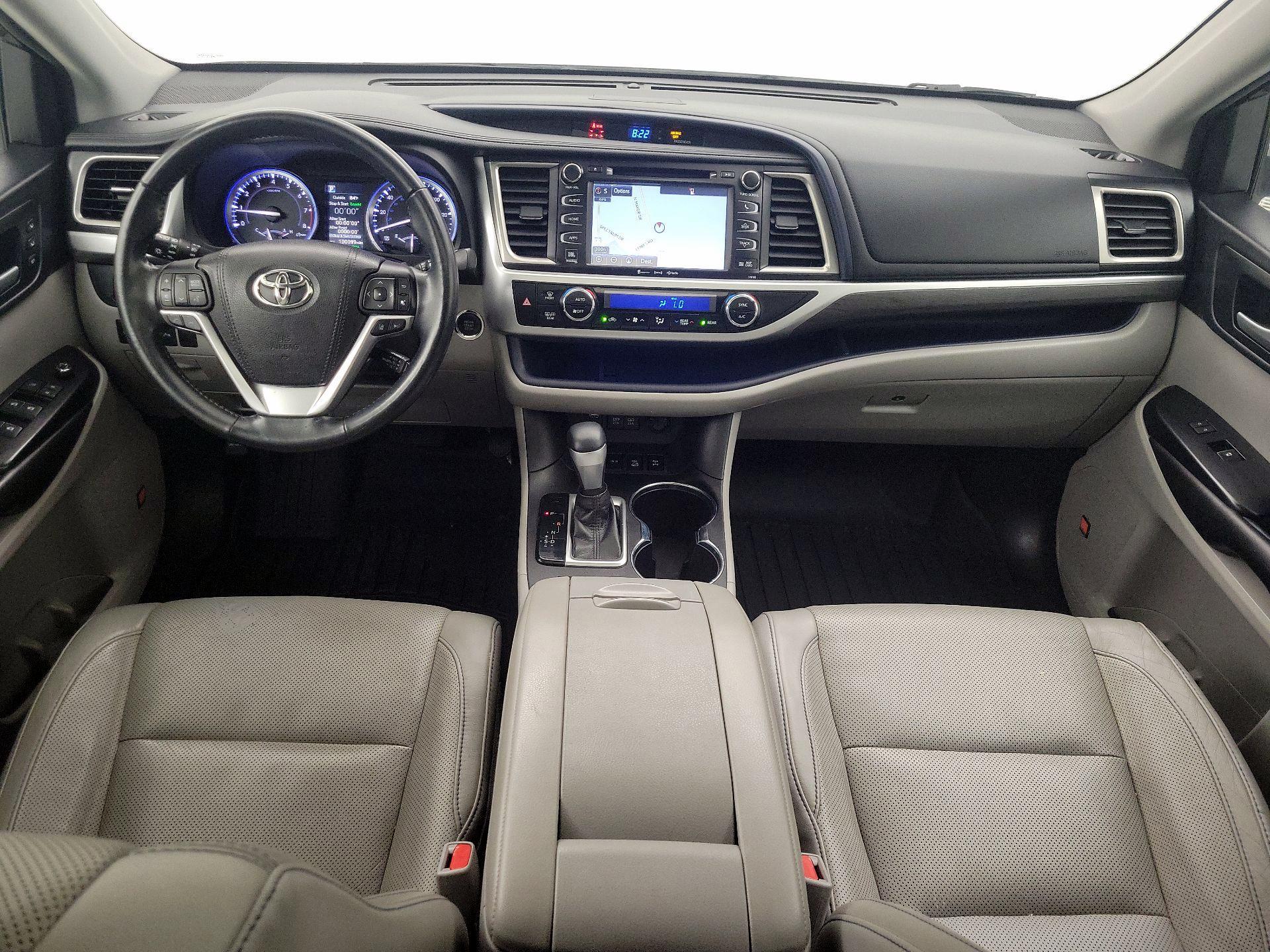 Thumbnail: 2018 Toyota Highlander - 9