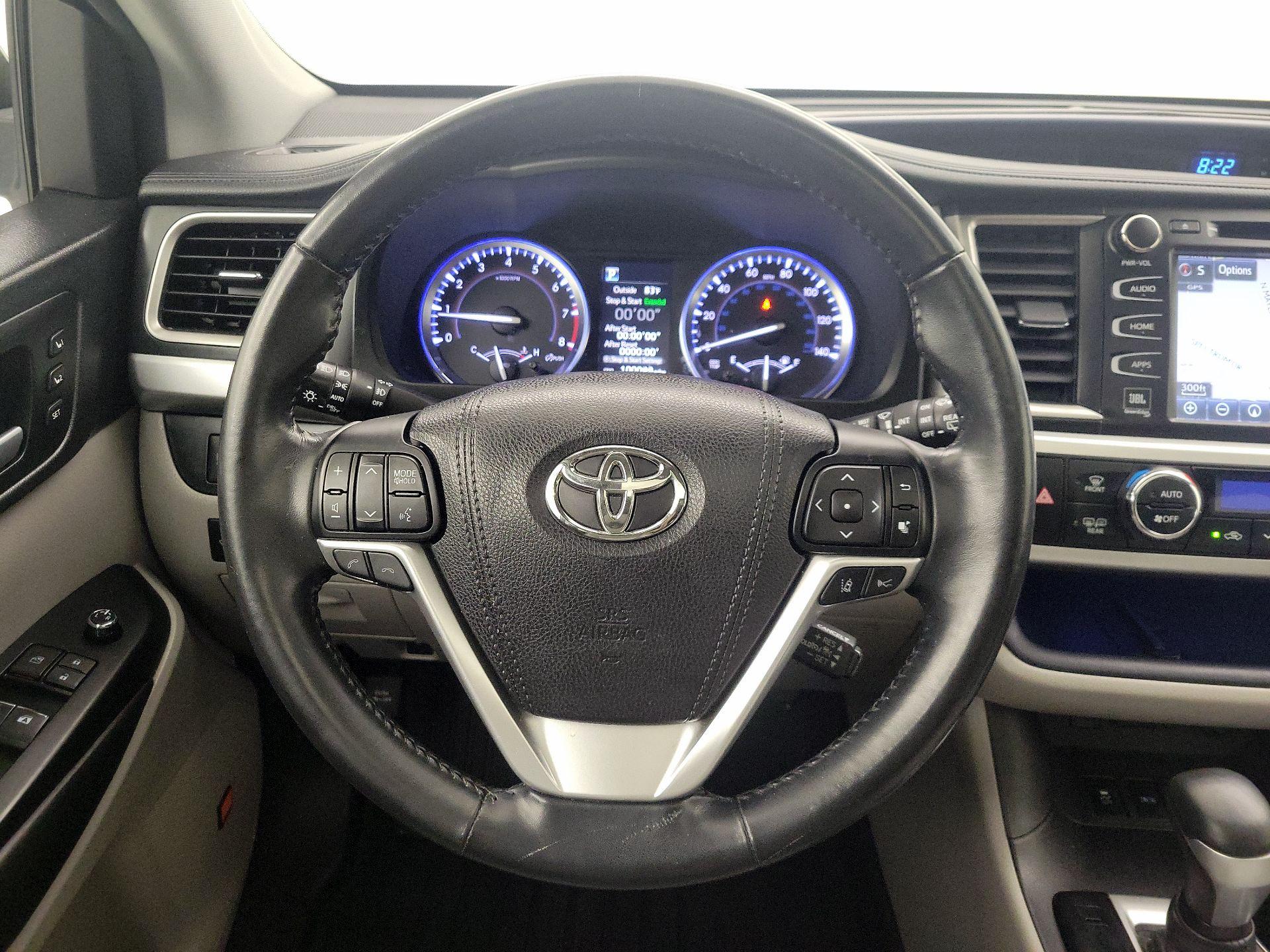 Thumbnail: 2018 Toyota Highlander - 10