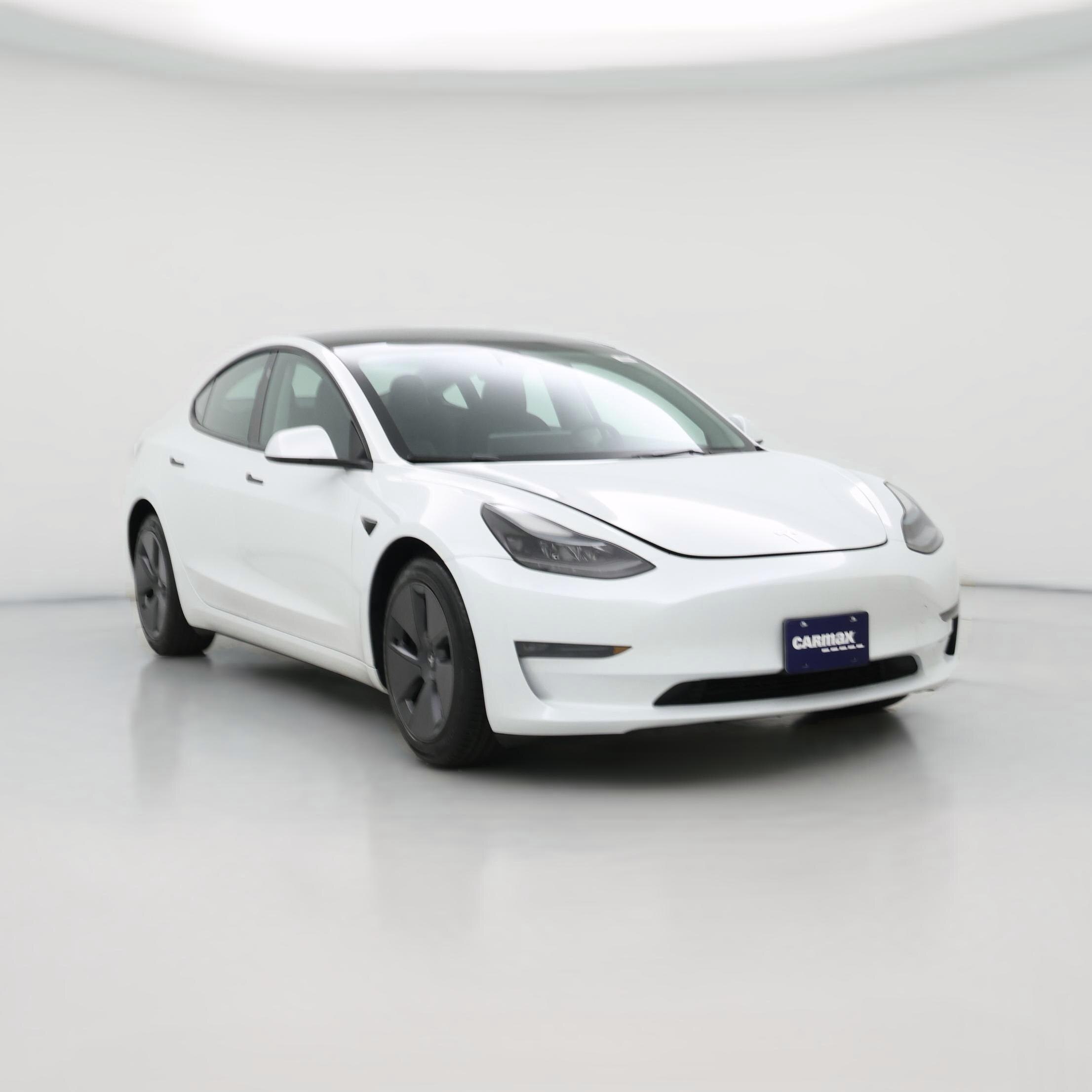 Thumbnail: 2023 Tesla Model 3 - 1