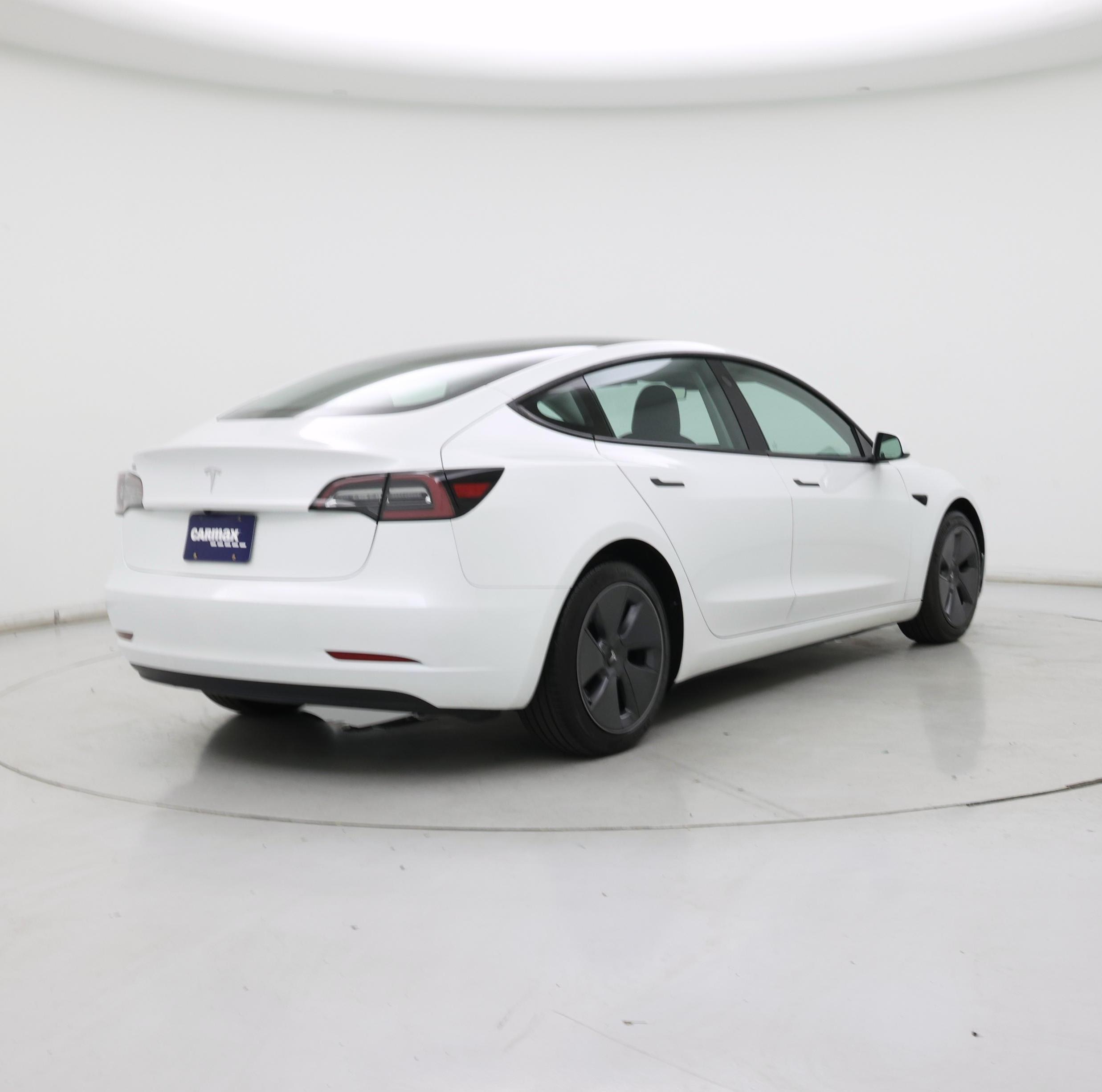 Thumbnail: 2023 Tesla Model 3 - 8