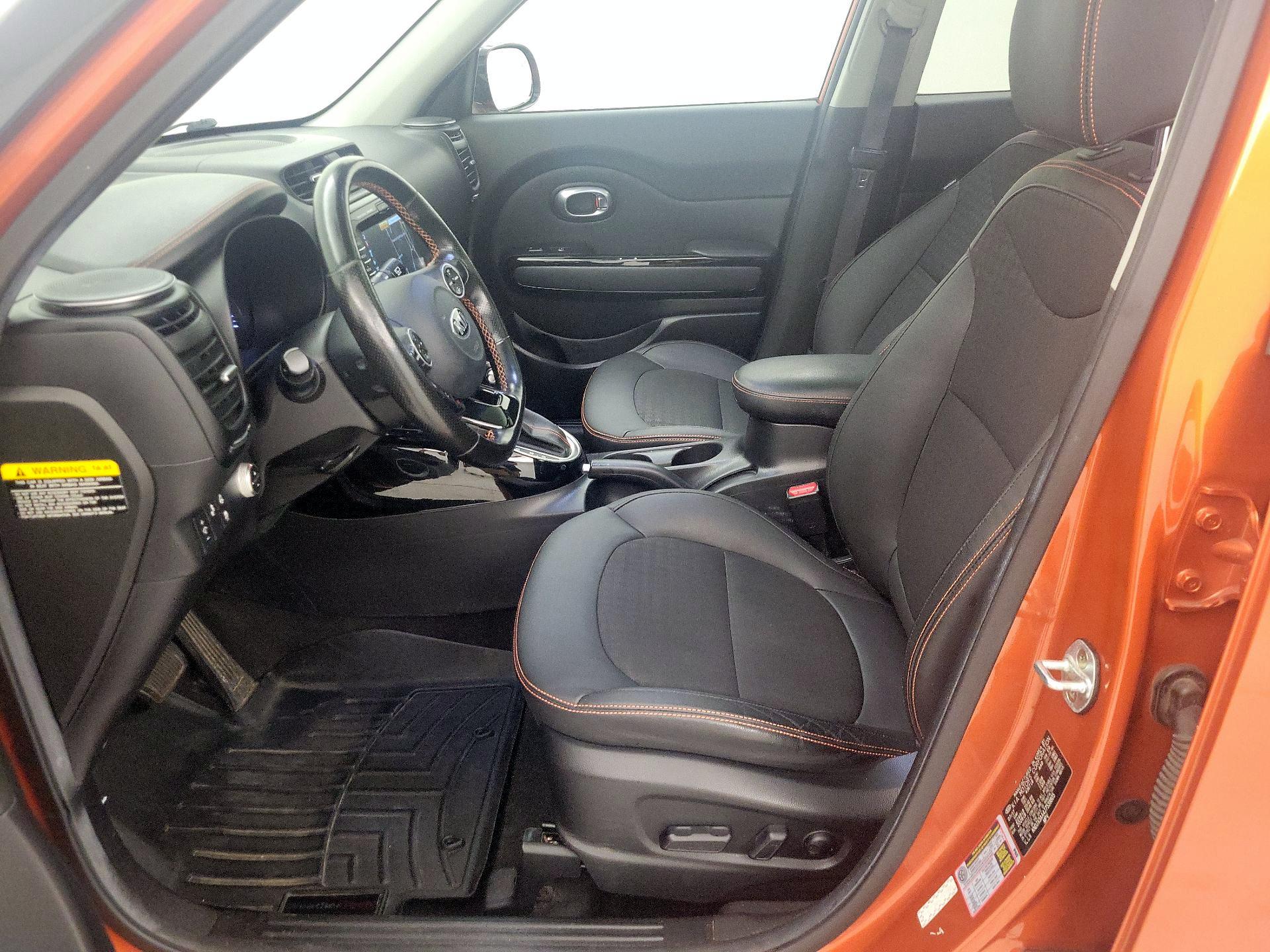 Thumbnail: 2018 Kia Soul - 11