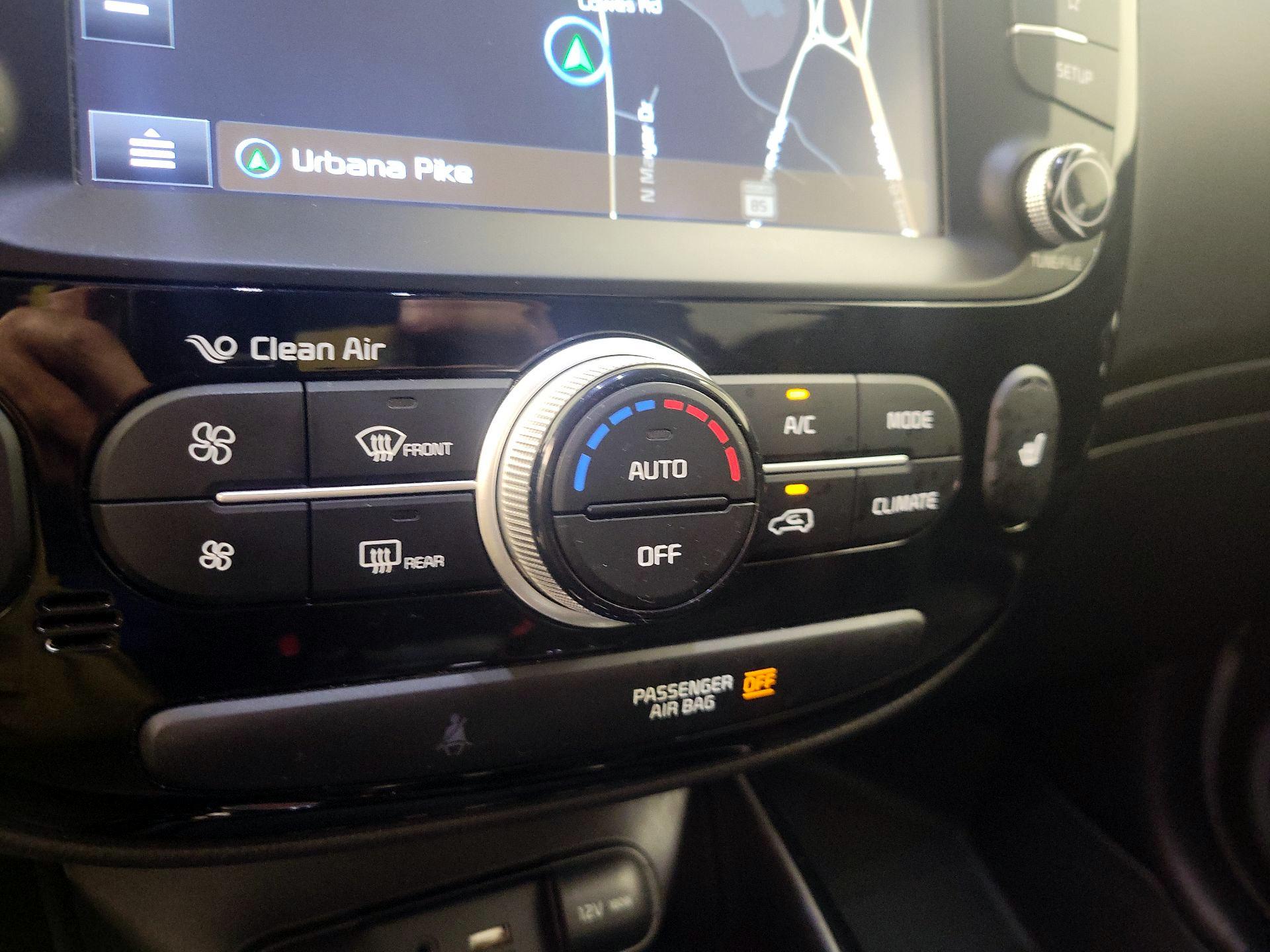 Thumbnail: 2018 Kia Soul - 17