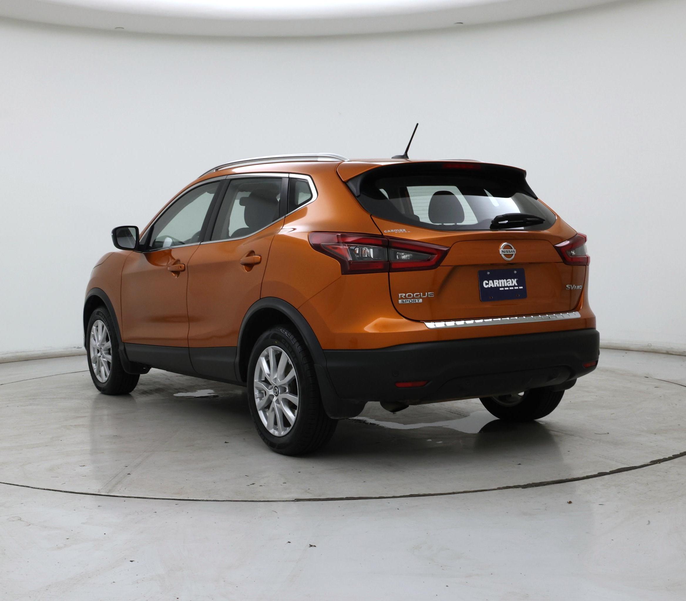 Thumbnail: 2022 Nissan Rogue Sport - 2