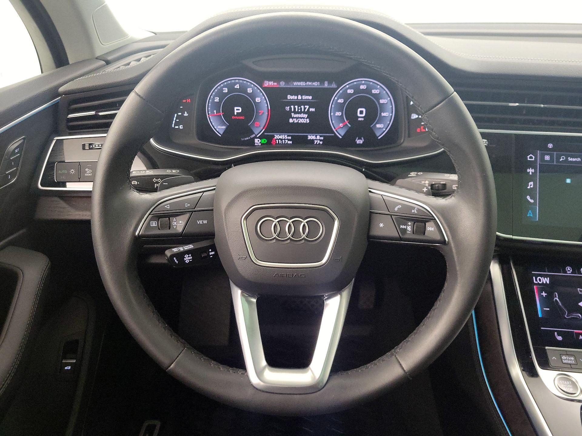 Thumbnail: 2024 Audi Q7 - 10